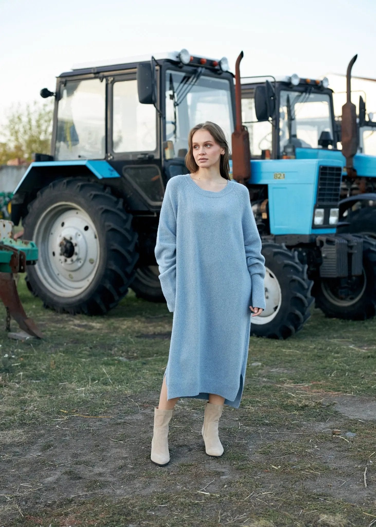 Pure Cashmere Dress in Jeans Blue - NiSO