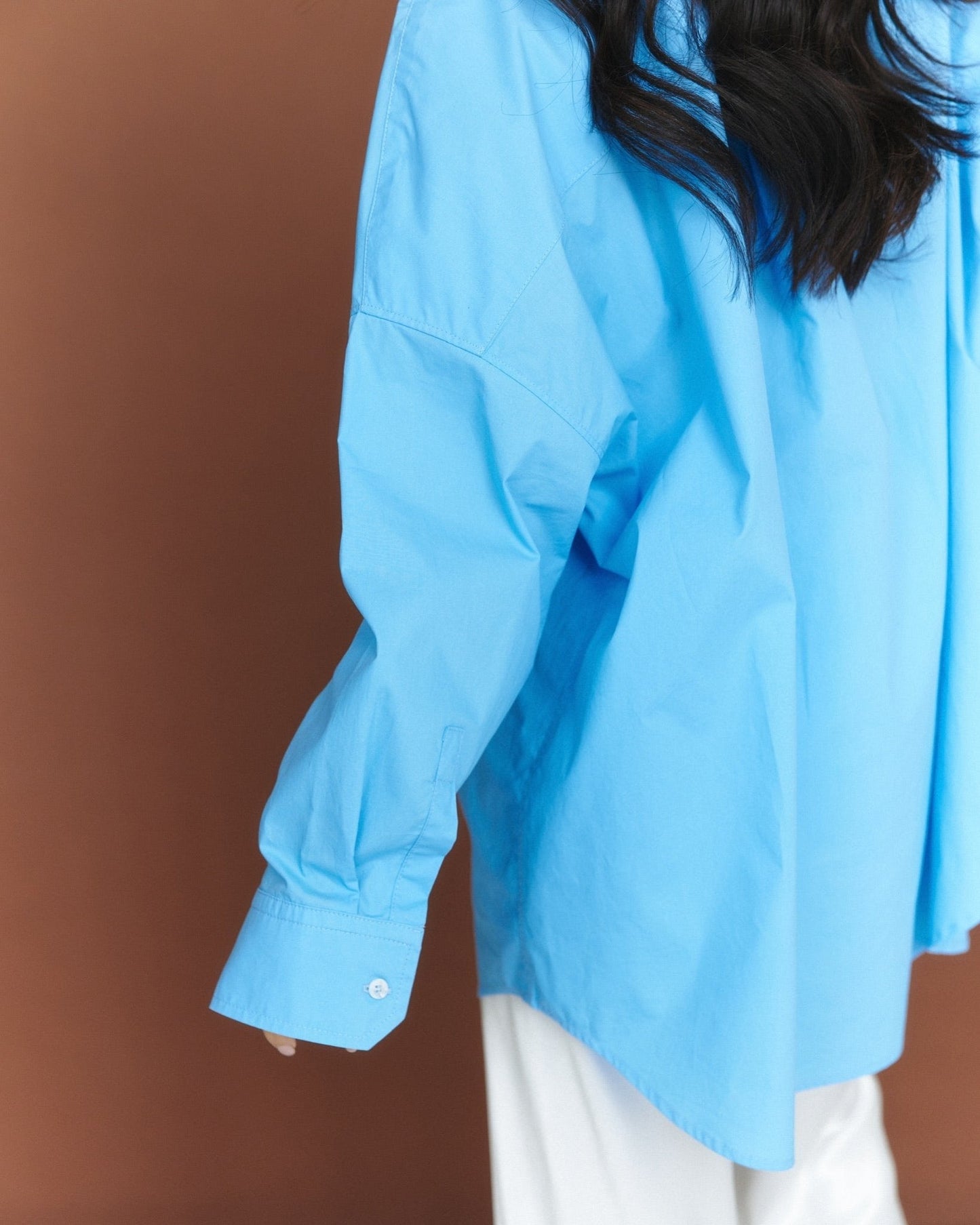 Classic Natural Cotton Shirt in Light Blue - NiSO