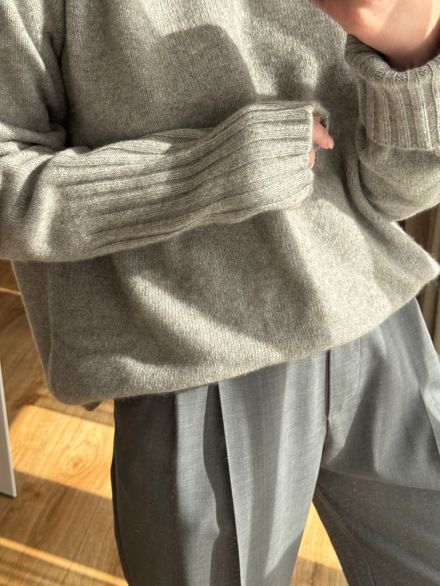 ORYNA Crew-Neck Cashmere Sweater in Gray