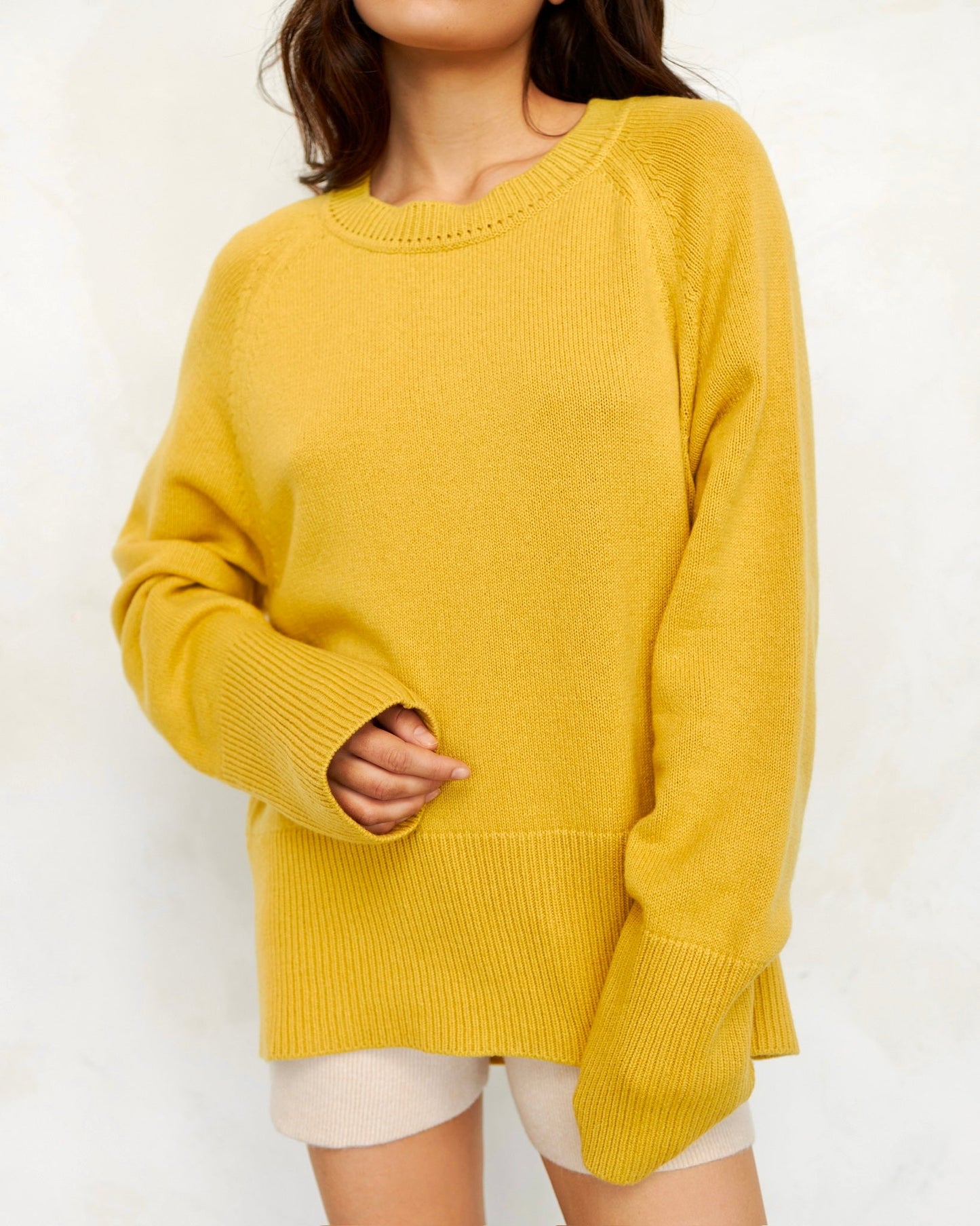 Crew - Neck 100% Cashmere Long Sweater in Yellow - NiSO