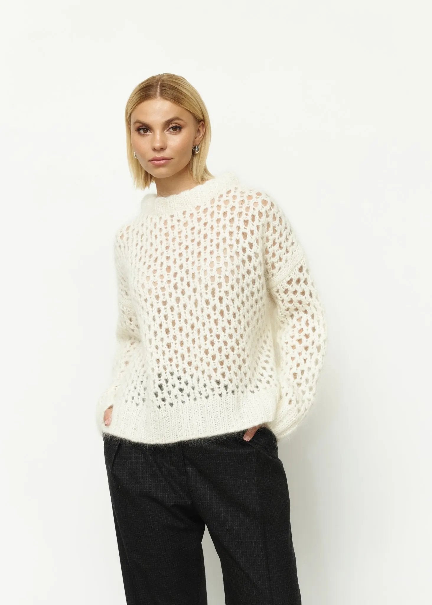 ZLATA Kid Mohair Handcrafted Sweater in White NiSO