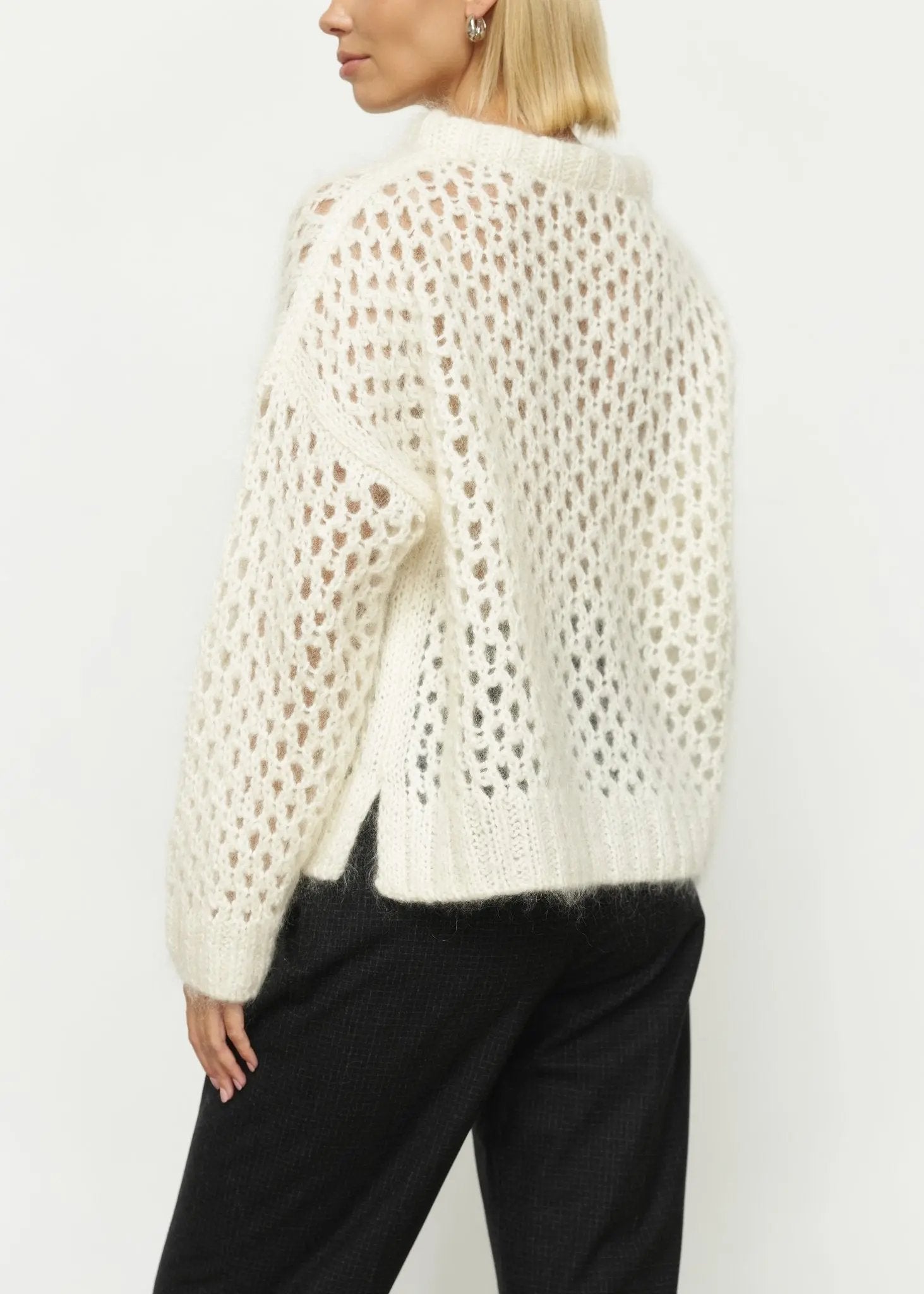 ZLATA Kid Mohair Handcrafted Sweater in White NiSO