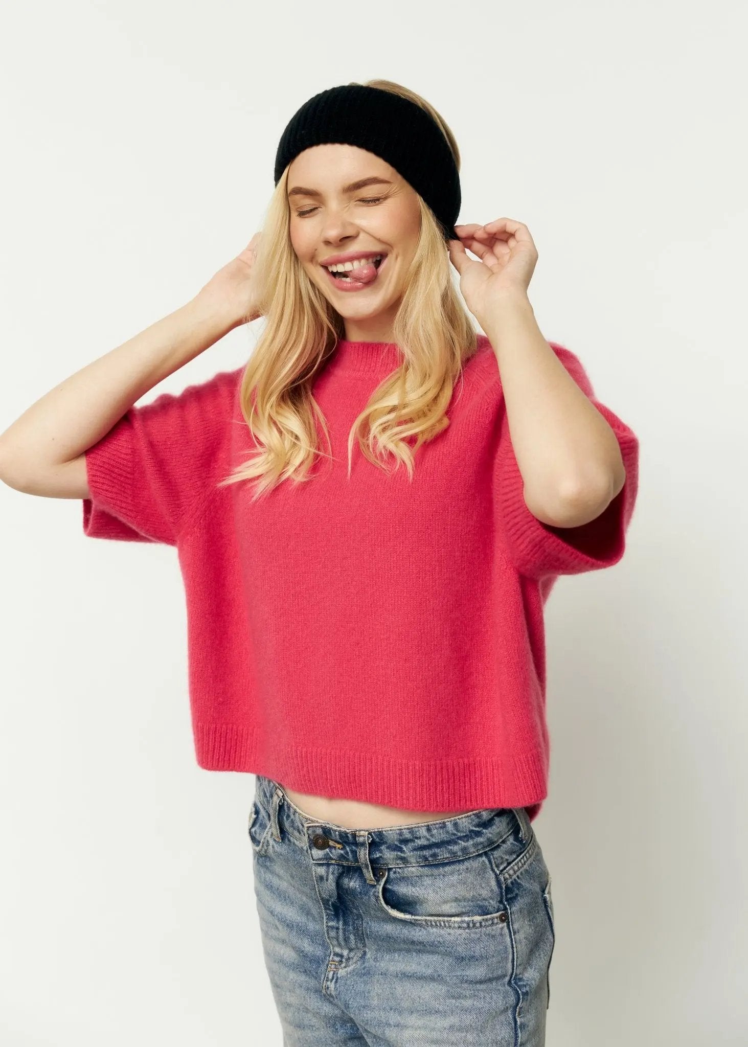 Cashmere Headband in Black NiSO