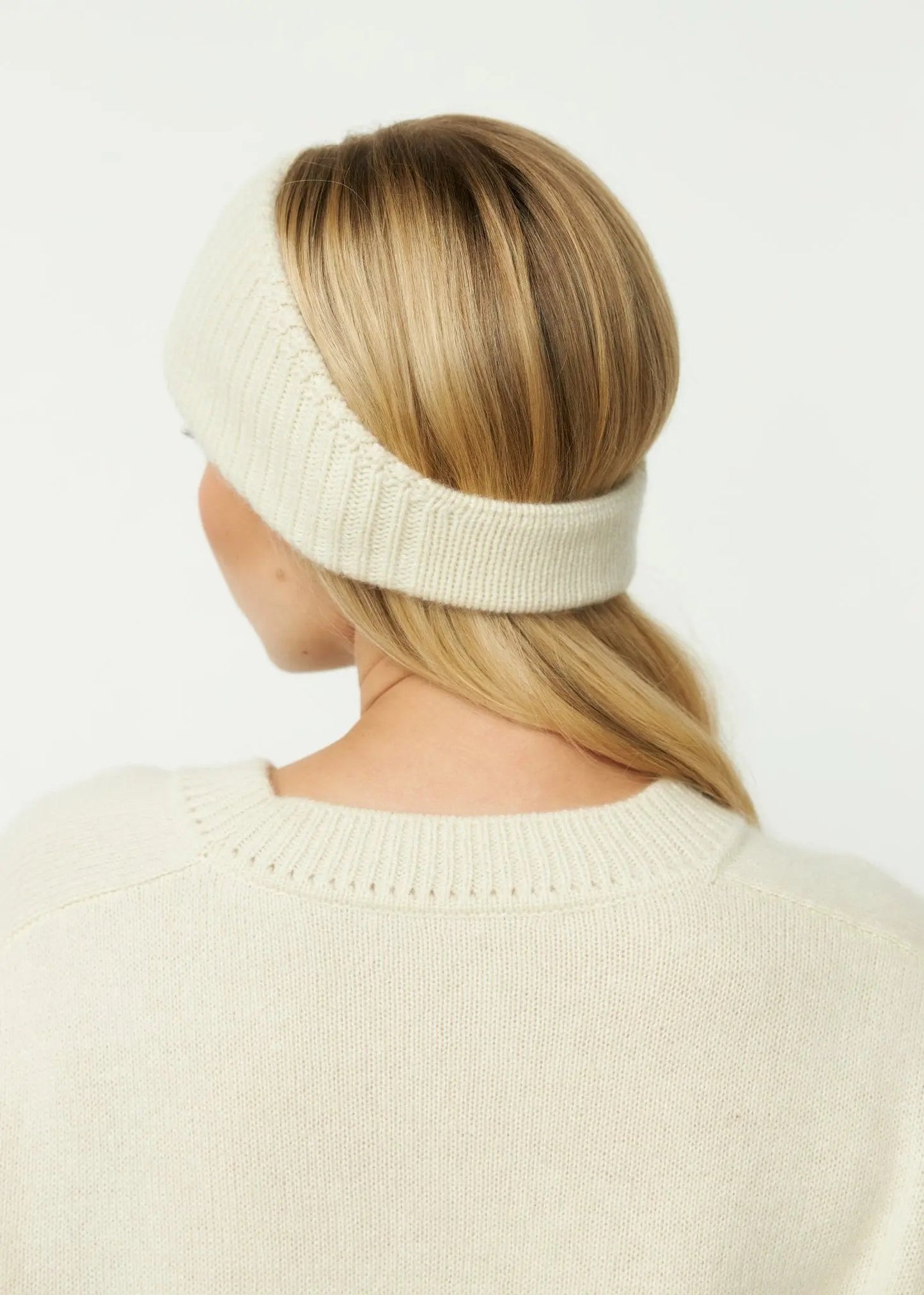 Cashmere Headband in White NiSO