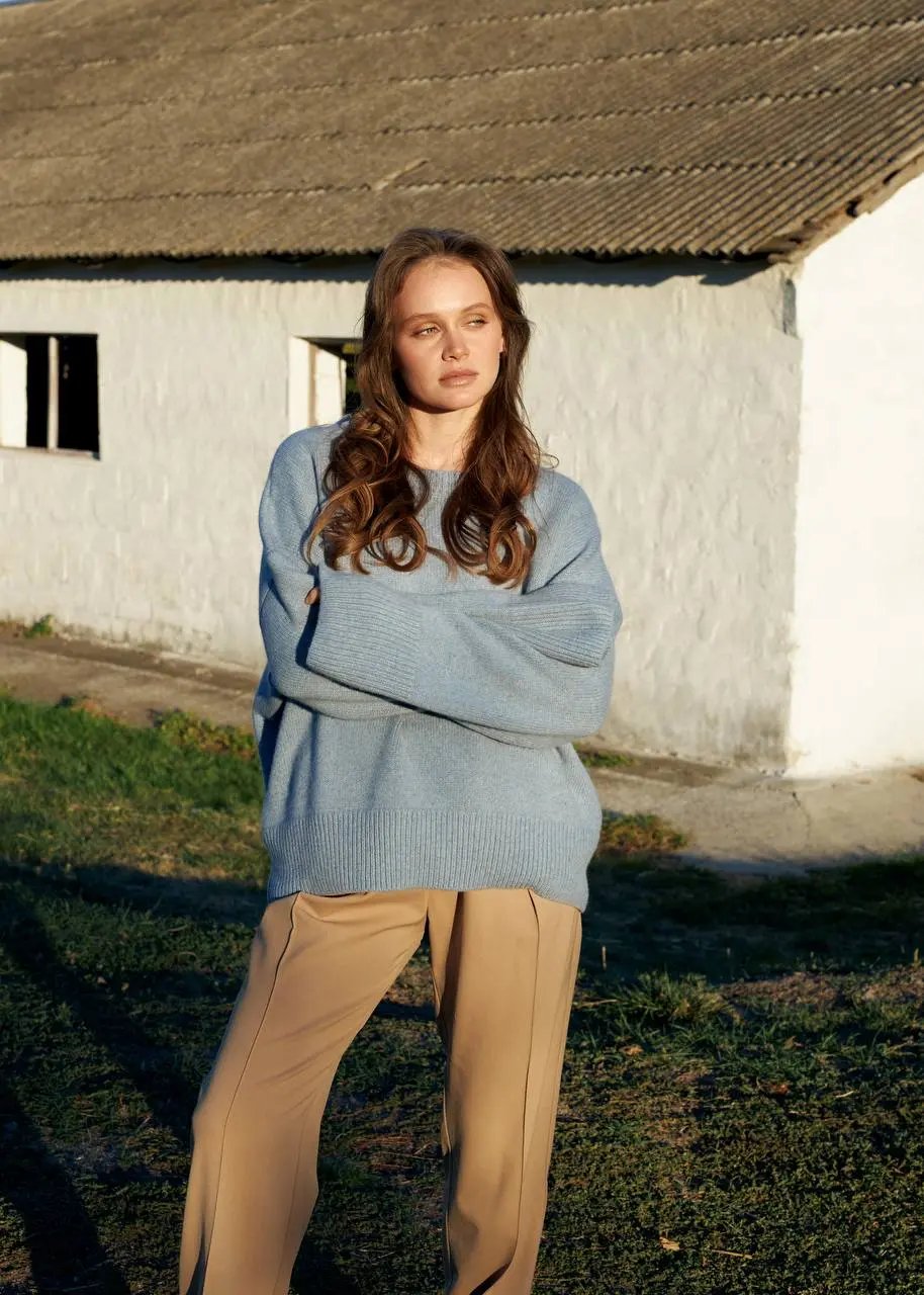 ZORIANA Crew-Neck Cashmere Sweater in Jeans Blue NiSO