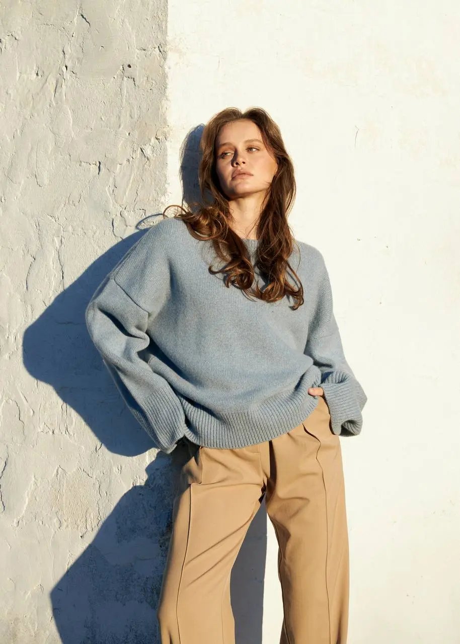 ZORIANA Crew-Neck Cashmere Sweater in Jeans Blue NiSO