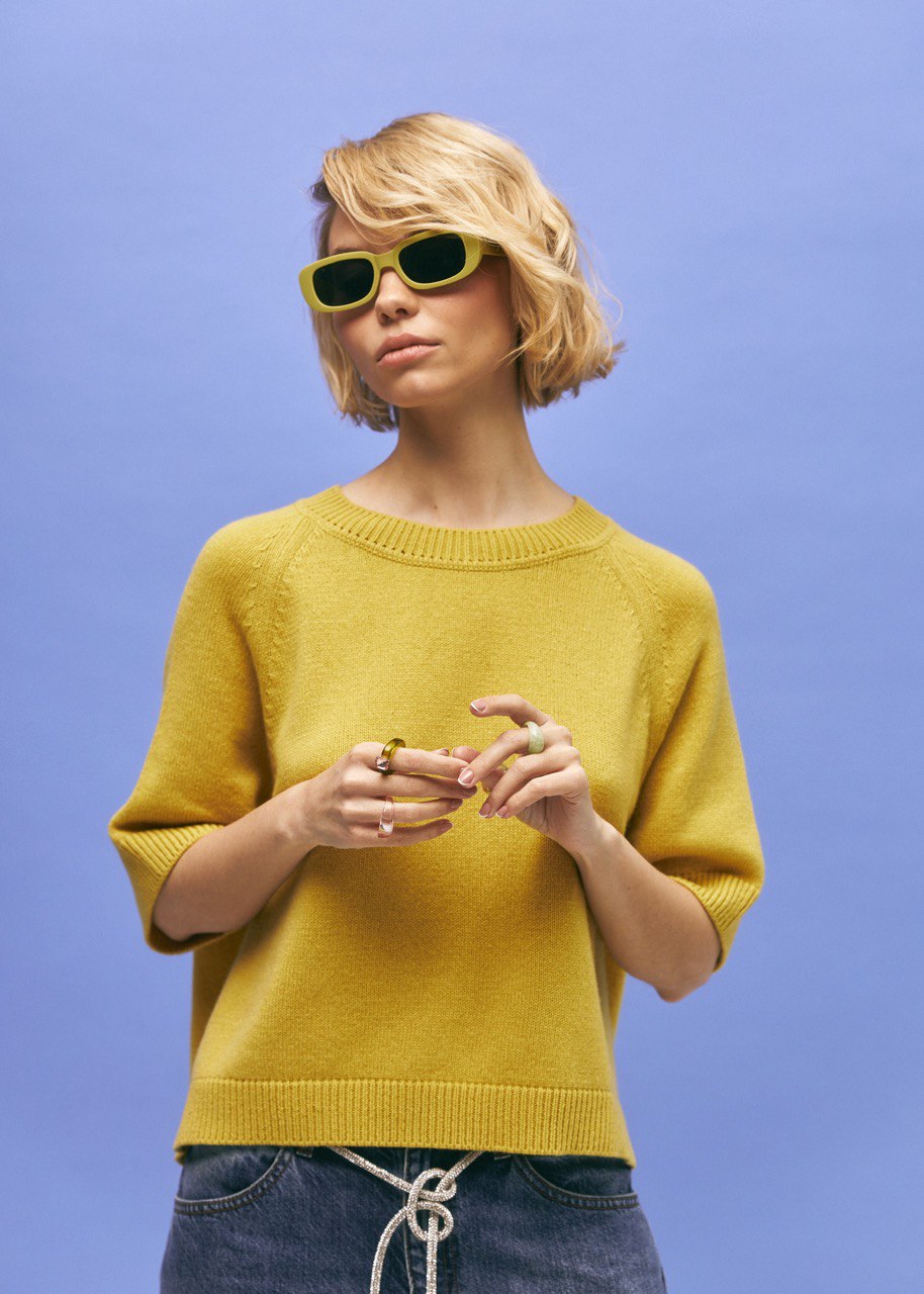 Lightweight Cashmere T-Shirt in Yellow