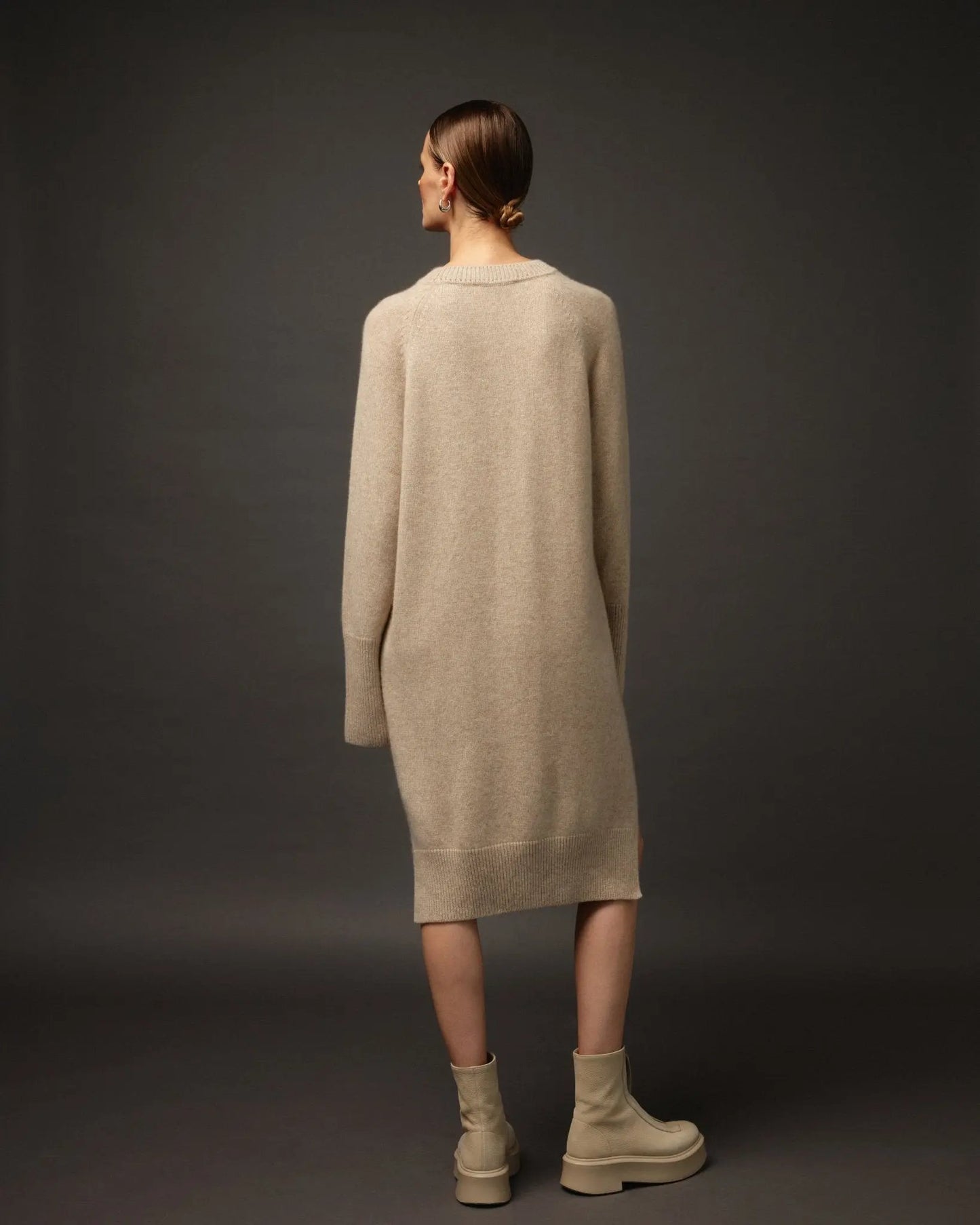 Pure Cashmere Dress in Beige - NiSO