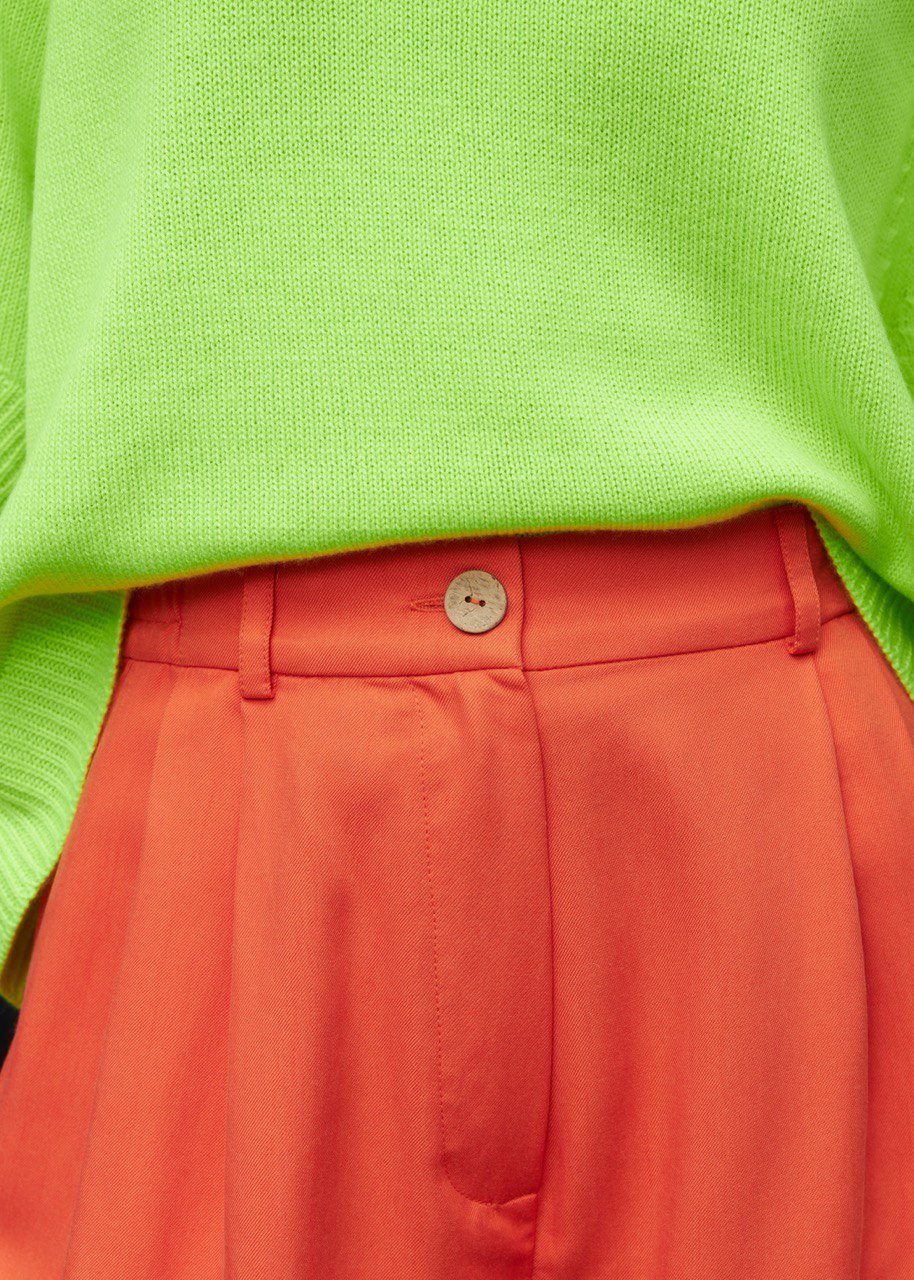 Silk Bermuda Shorts in Orange - NiSO