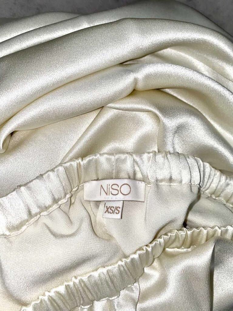 Silk Blouse with Trousers Set in White - NiSO