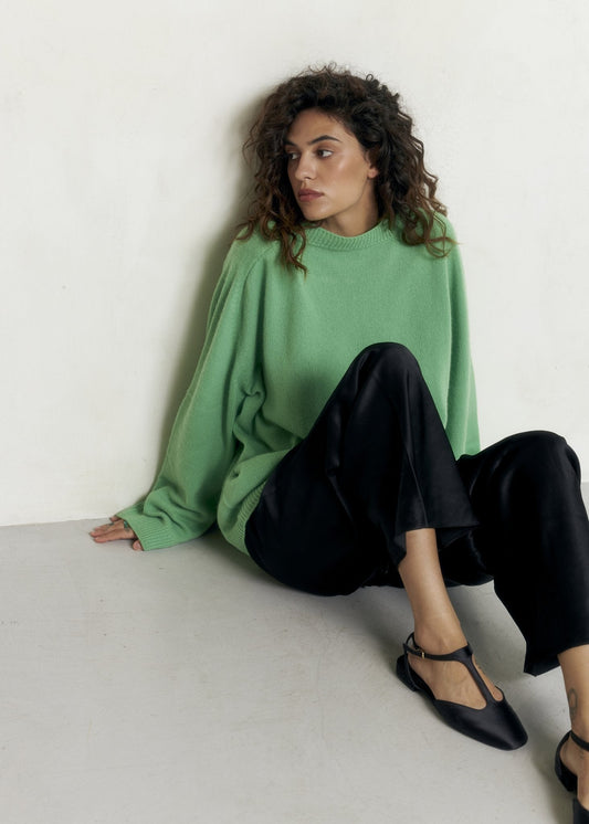 DZVINKA Crew - Neck Cashmere Sweater in Green - NiSO