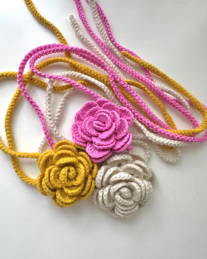 Cashmere Choker "Rose" in Candy Pink