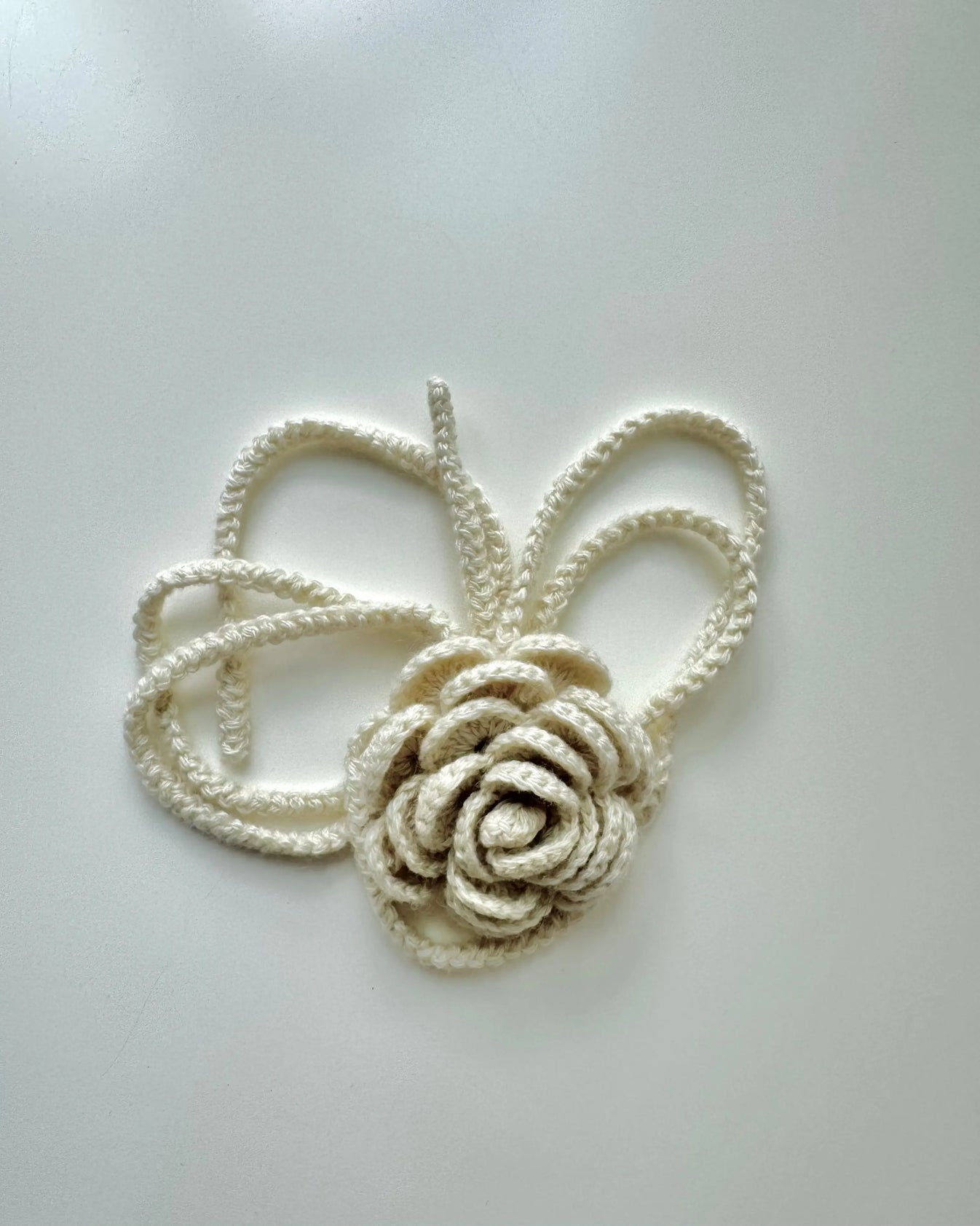 TROYANDA Cashmere Choker in Ivory NiSO