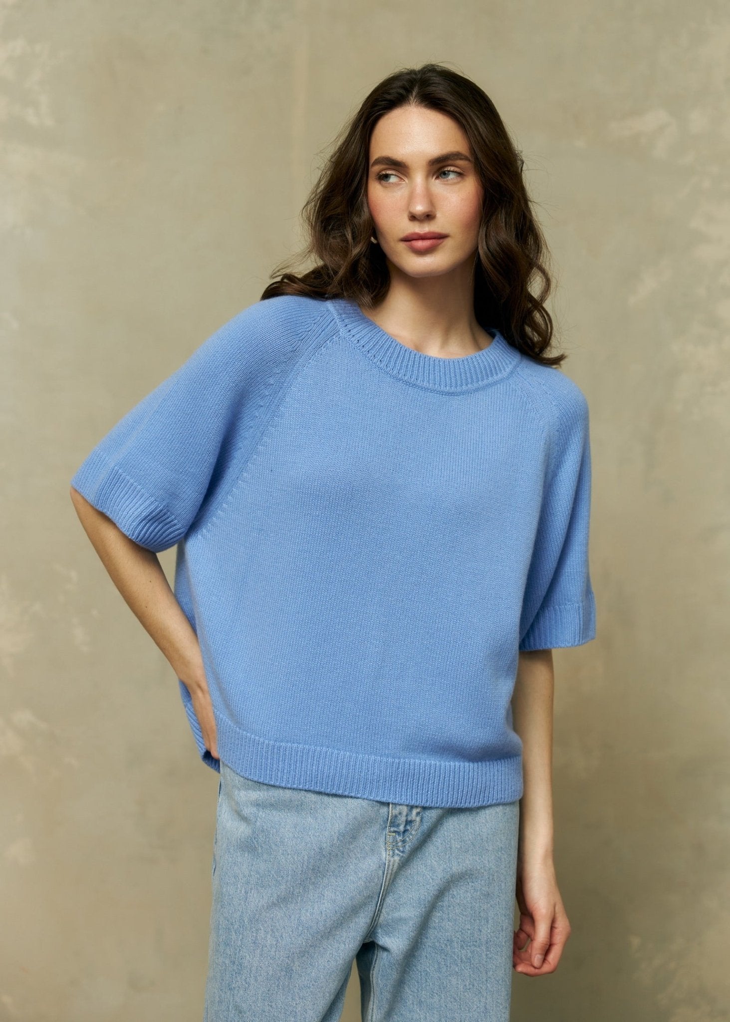 Lightweight 100% Cashmere T-Shirt in Blue - NiSO