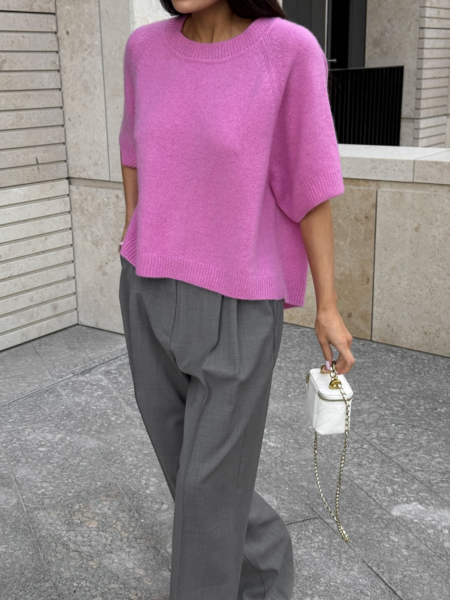 Lightweight 100% Cashmere T-Shirt in Candy Pink - NiSO