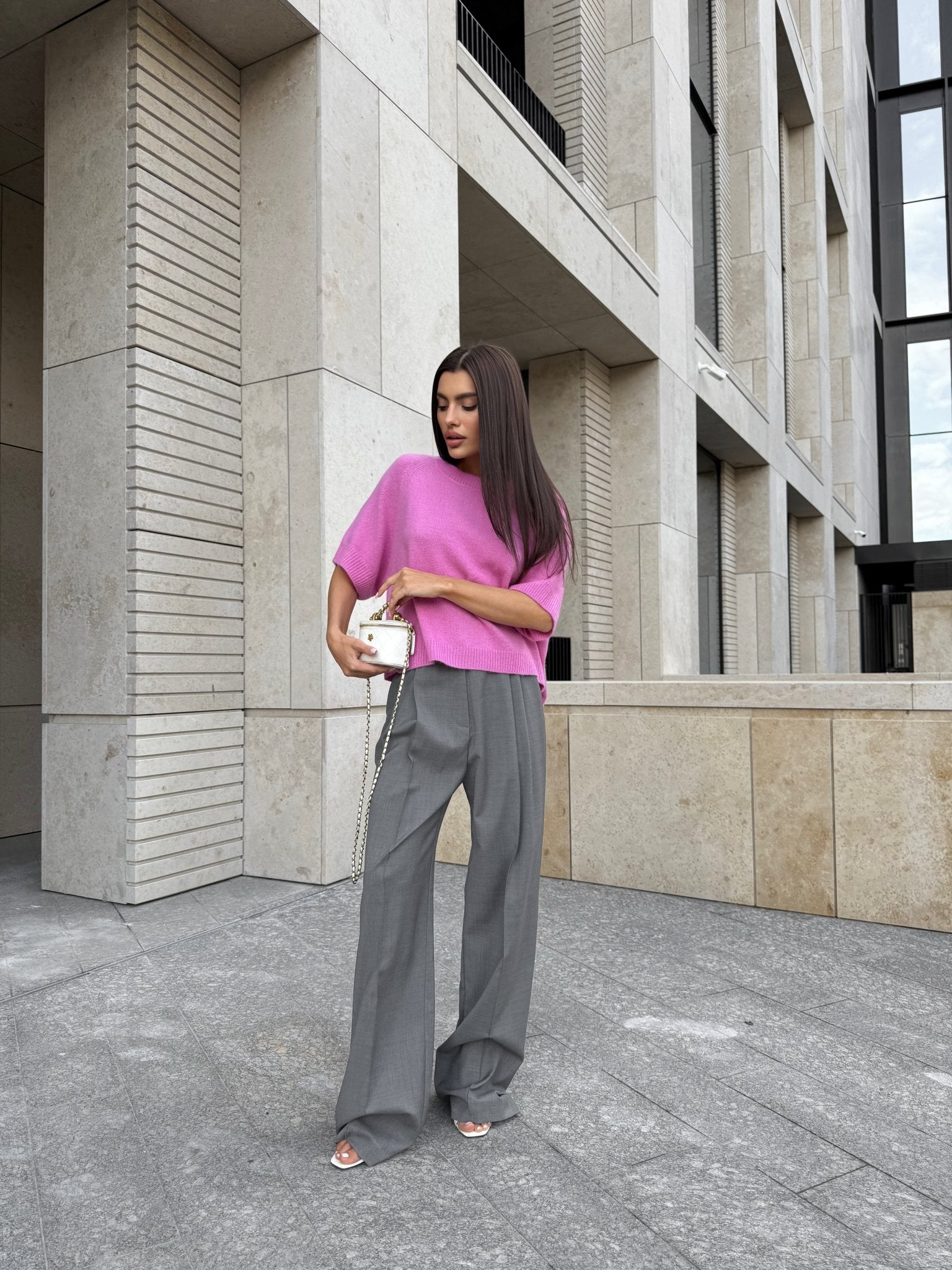 Lightweight 100% Cashmere T-Shirt in Candy Pink - NiSO