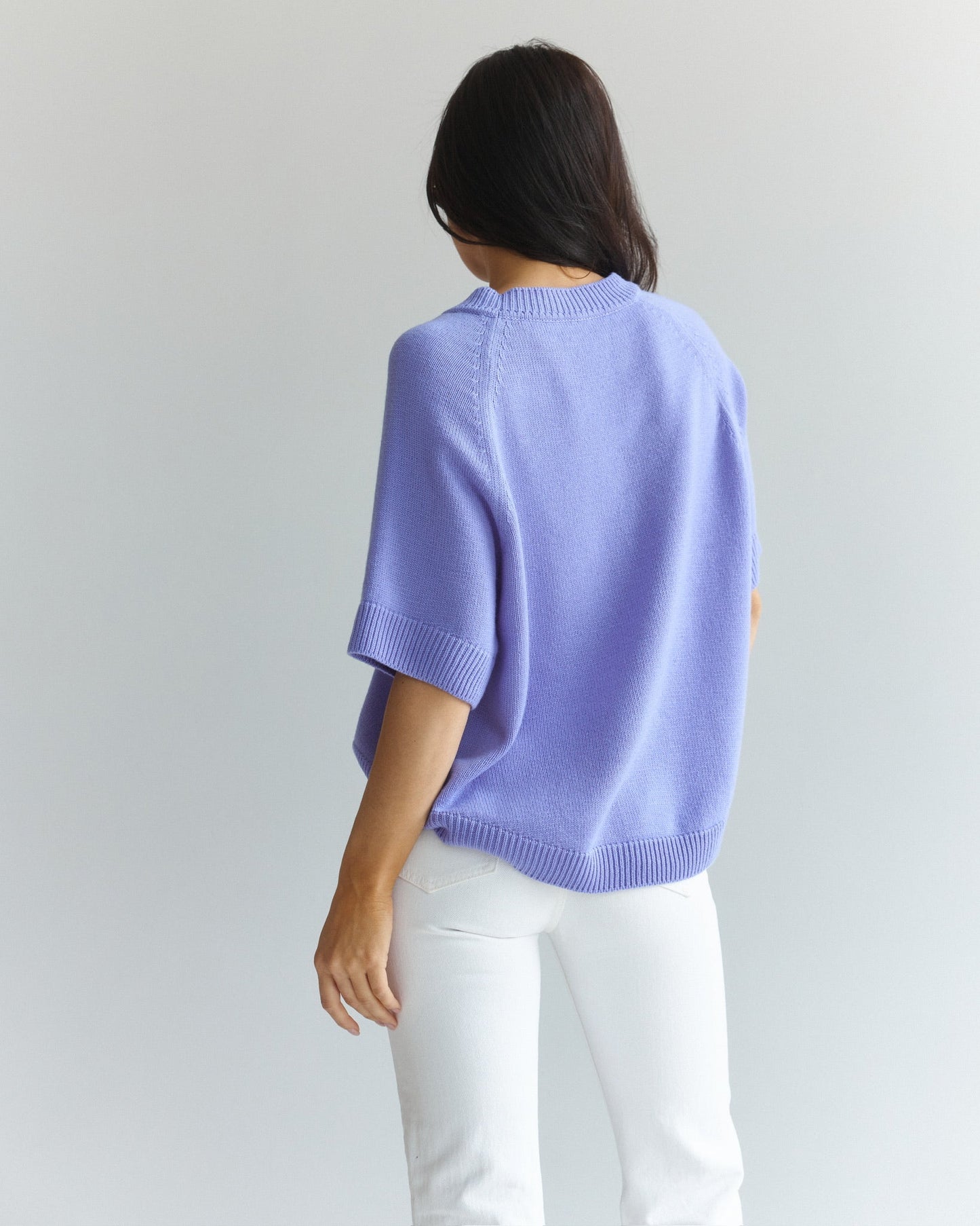 Lightweight 100% Cashmere T-Shirt in Lavender - NiSO