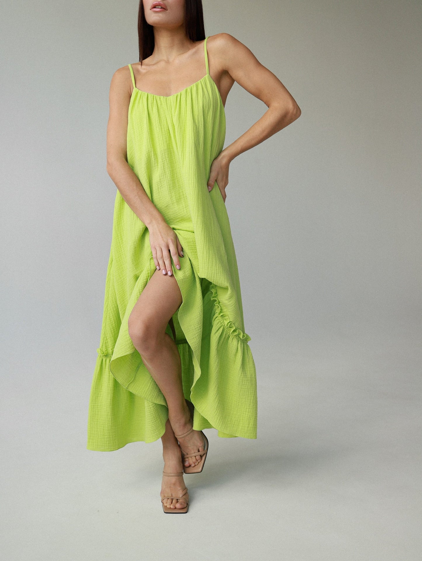 Universal Midi Muslin Summer Dress in Light - Green - NiSO