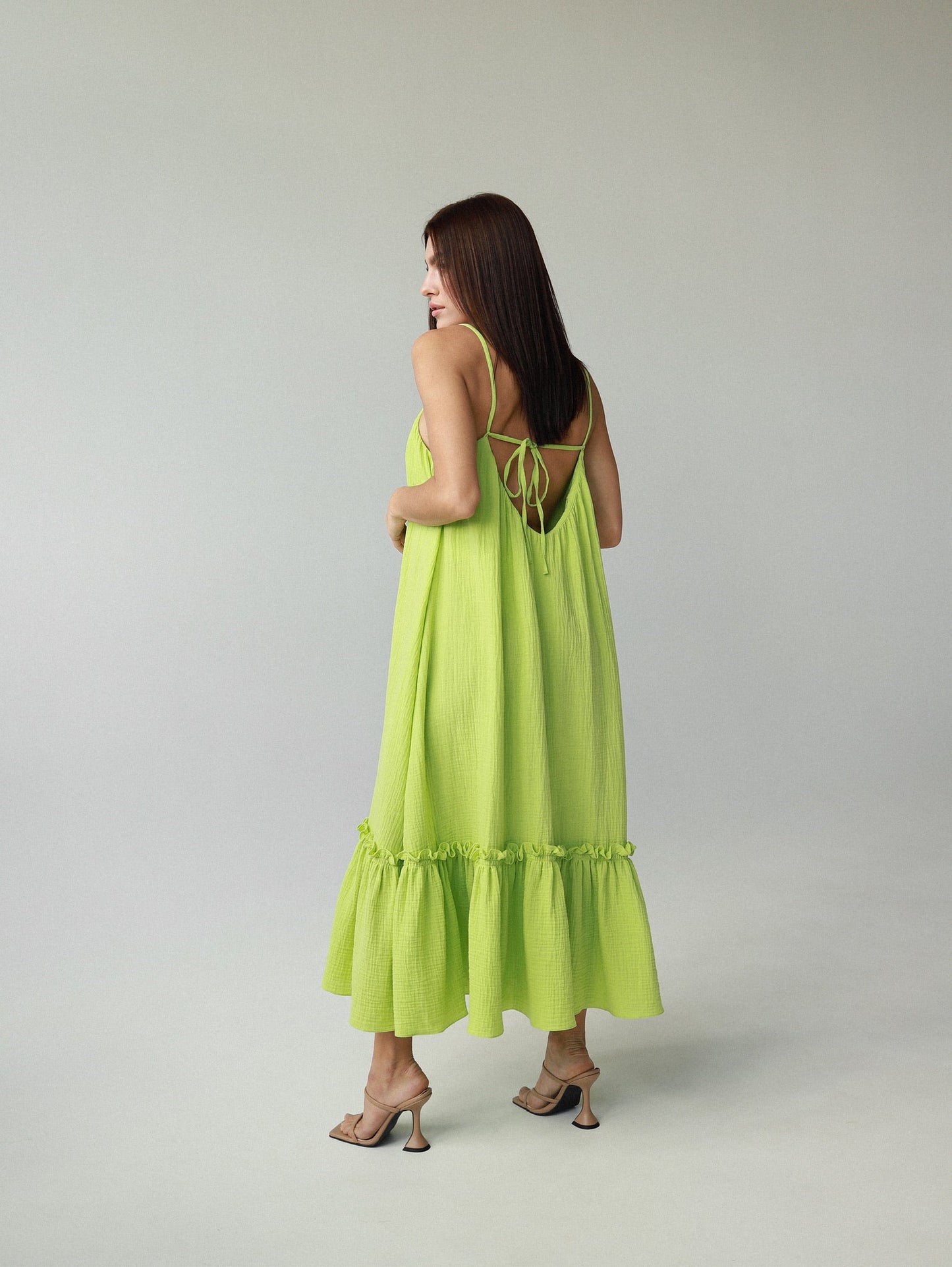 Universal Midi Muslin Summer Dress in Light - Green - NiSO