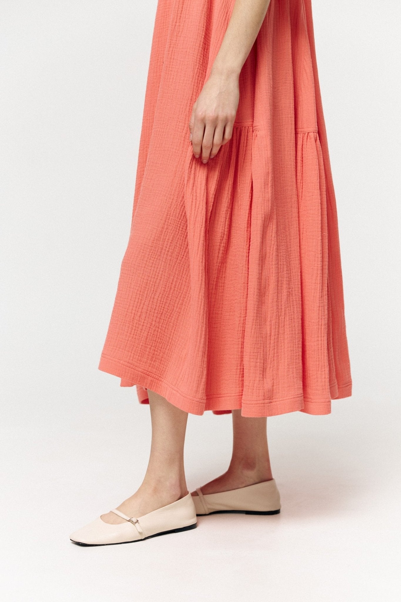 Universal Long Muslin Summer Dress in Coral - NiSO