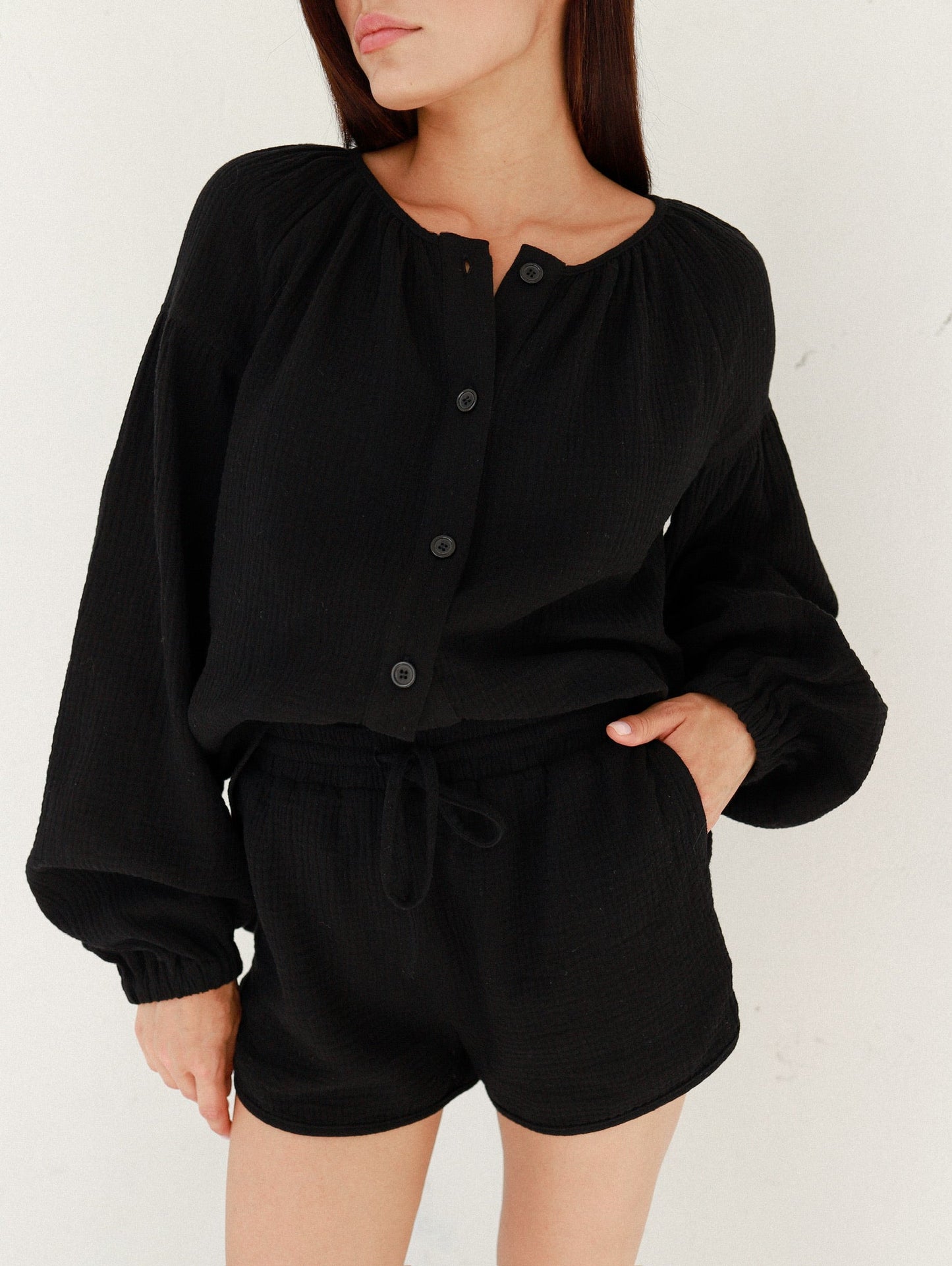 Natural Muslin Set with Shorts in Black - NiSO