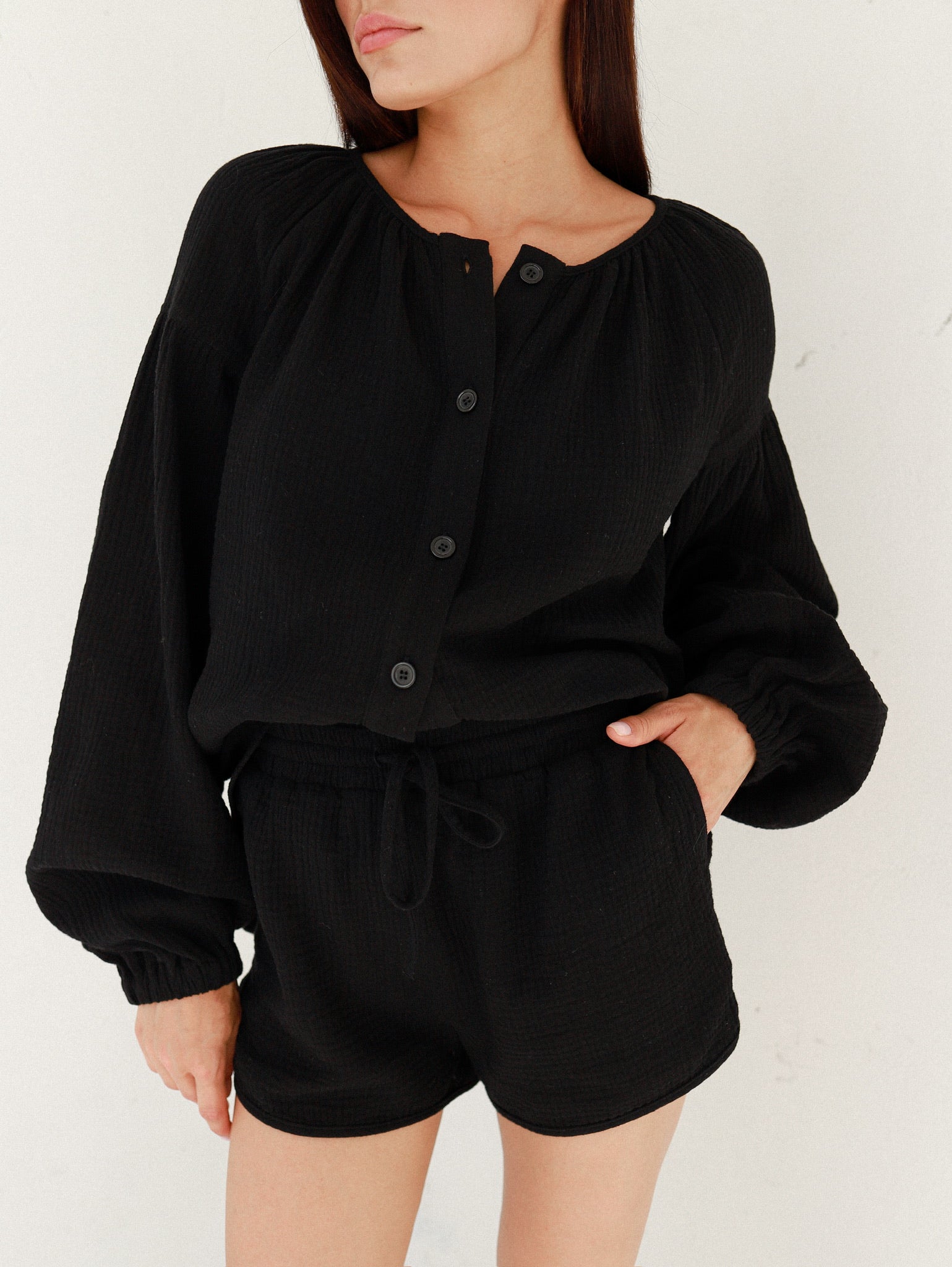 Natural Muslin Set with Shorts in Black - NiSO