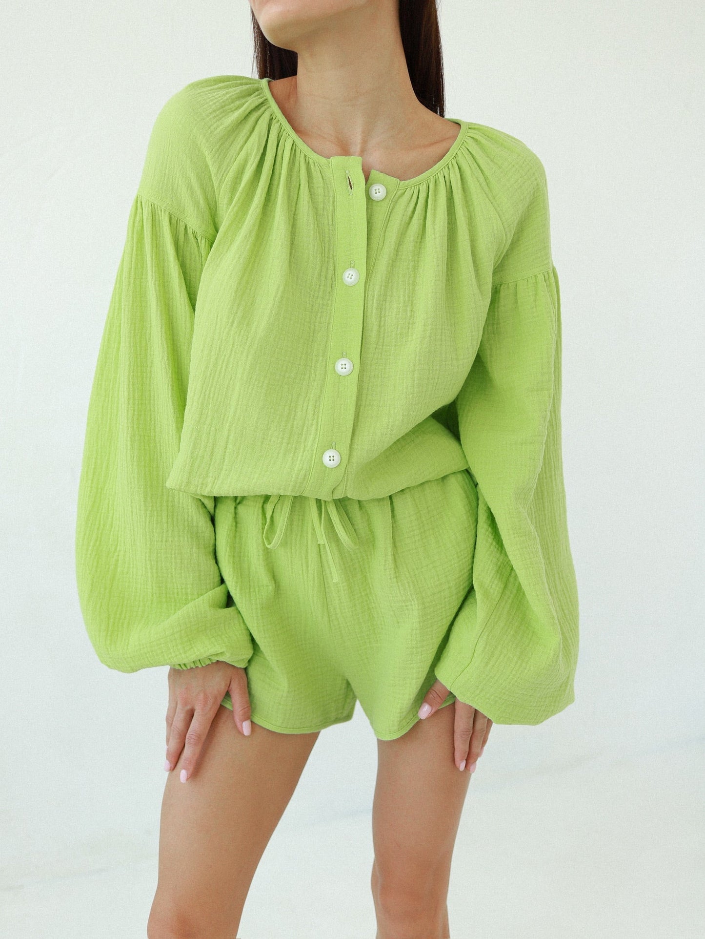 Natural Muslin Set with Shorts in Green - NiSO