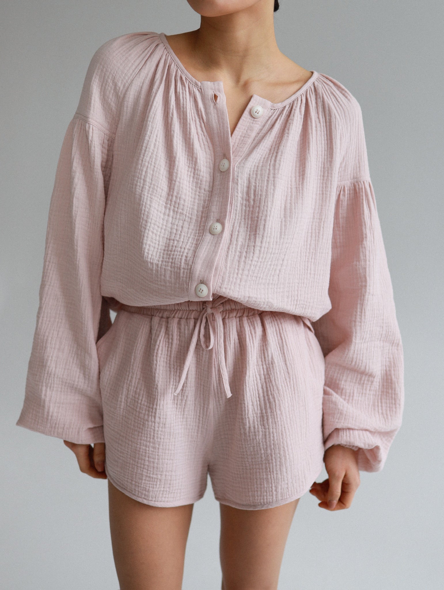 Natural Muslin Set with Shorts in Powder - NiSO