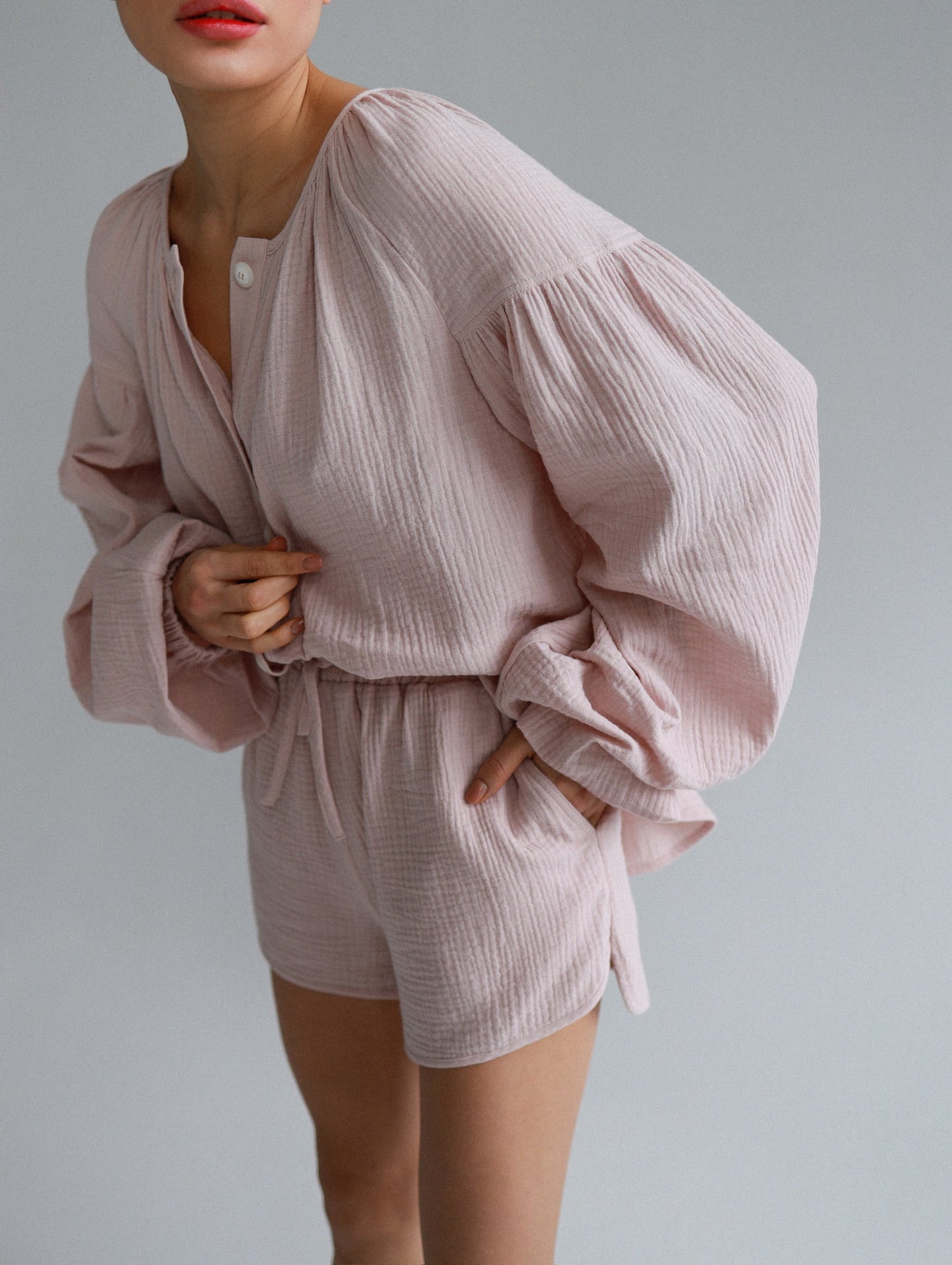 Natural Muslin Set with Shorts in Powder - NiSO