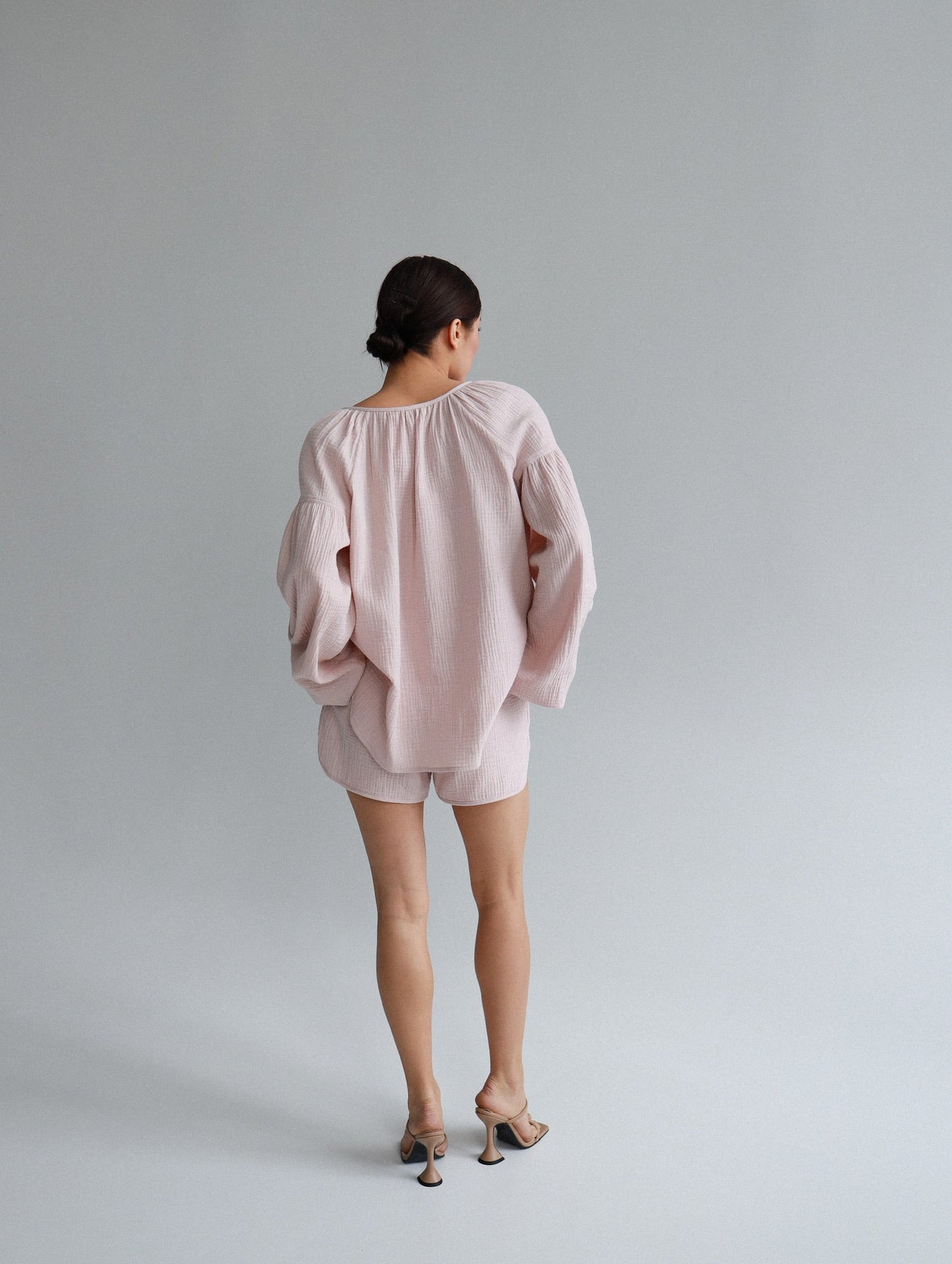 Natural Muslin Set with Shorts in Powder - NiSO