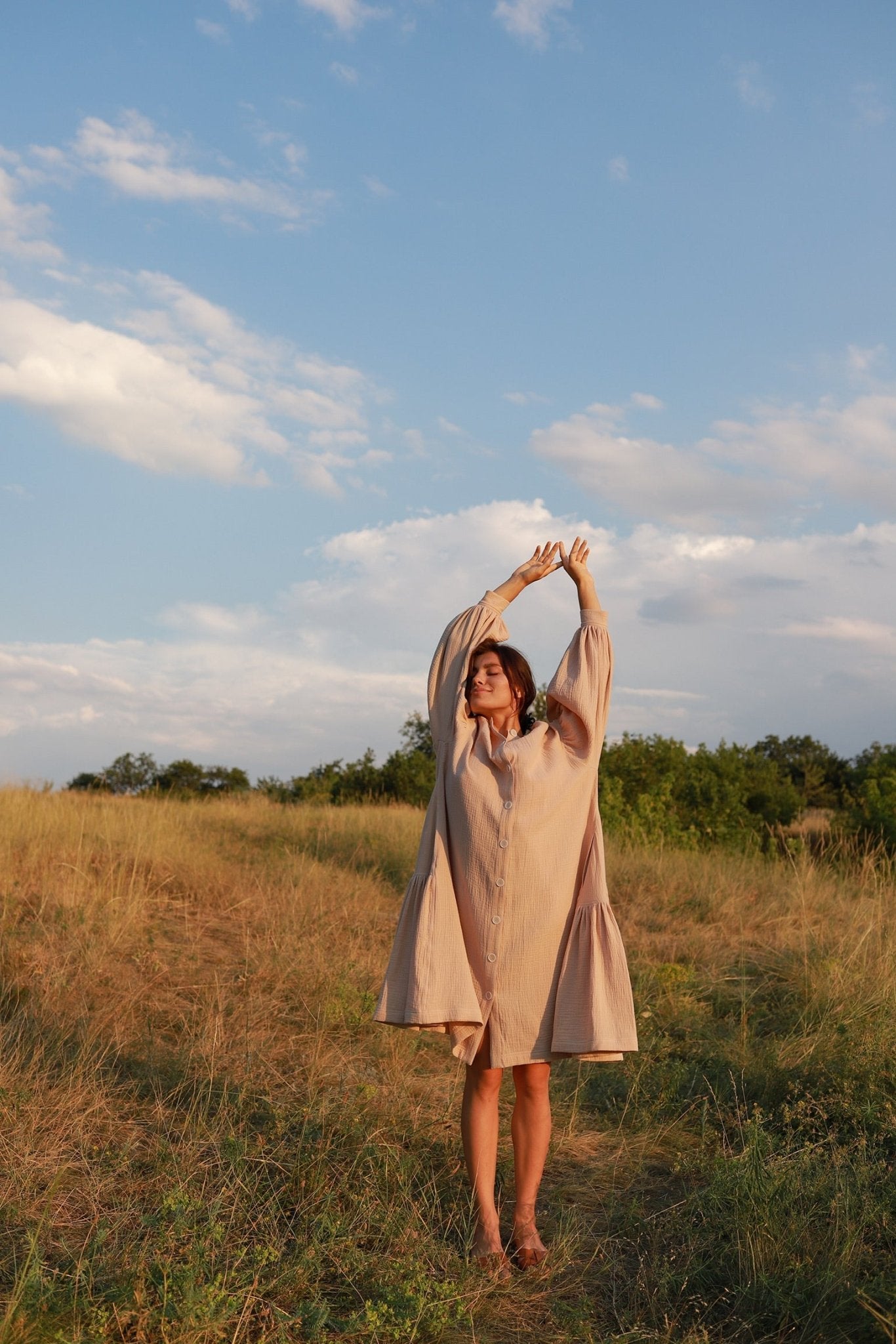 Universal Midi Muslin Dress "Olenka" in Powder - NiSO