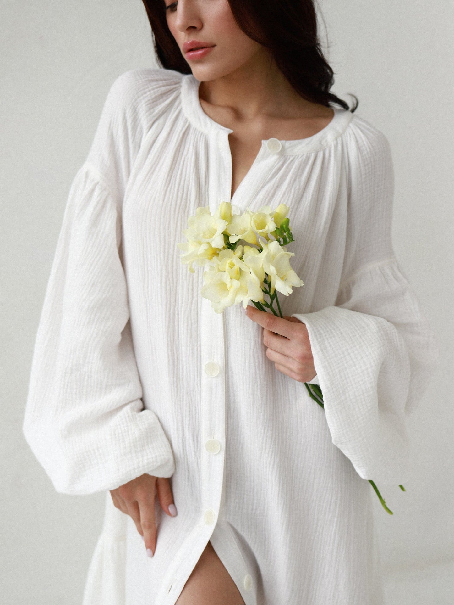 Universal Midi Muslin Dress "Olenka" in White - NiSO