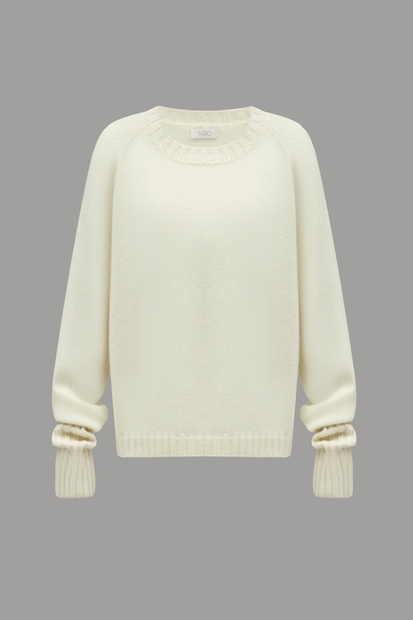 Crew - Neck 100% Cashmere Sweater in White - NiSO