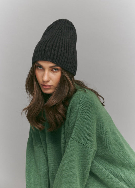 Pure Cashmere Beanie in Graphite Gray - NiSO
