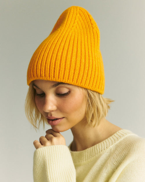 Pure Cashmere Beanie in Orange - NiSO
