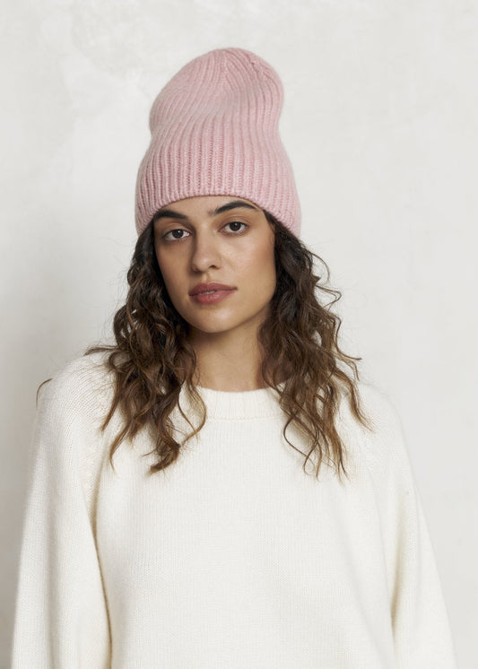 Pure Cashmere Beanie in Pink - NiSO