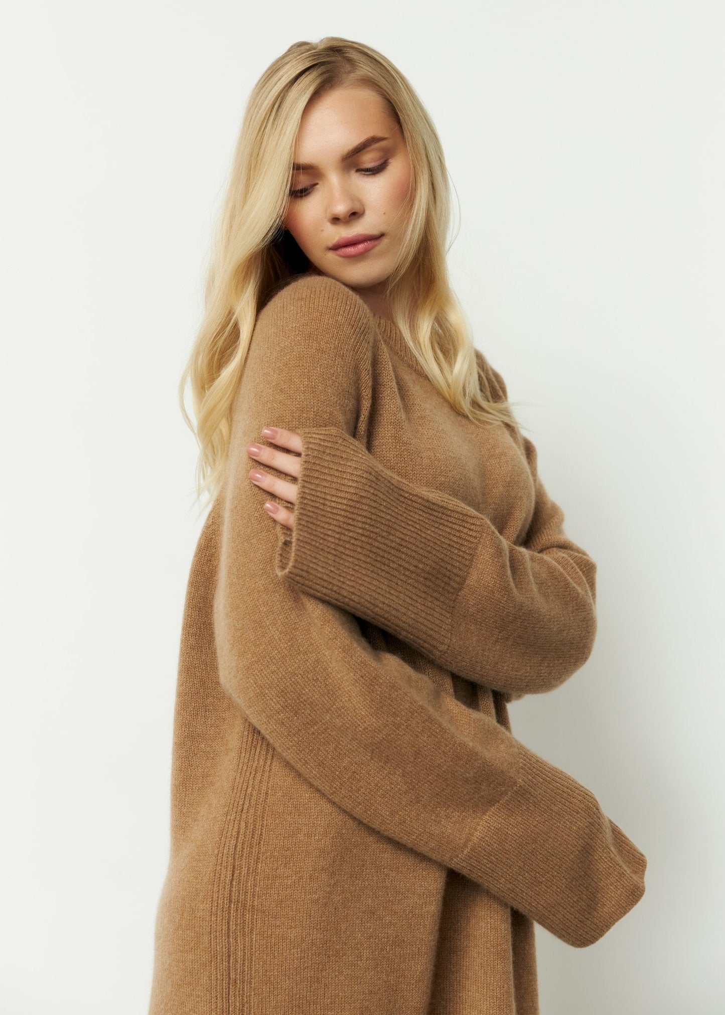Pure Cashmere Dress in Camel - NiSO