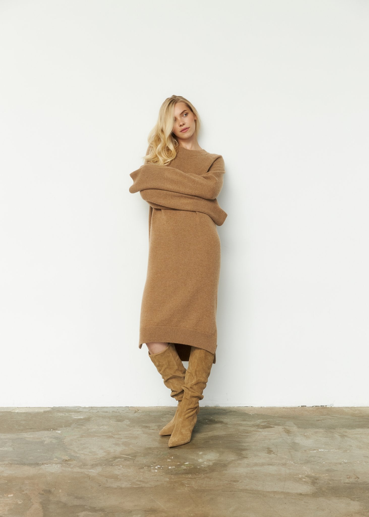 Pure Cashmere Dress in Camel - NiSO