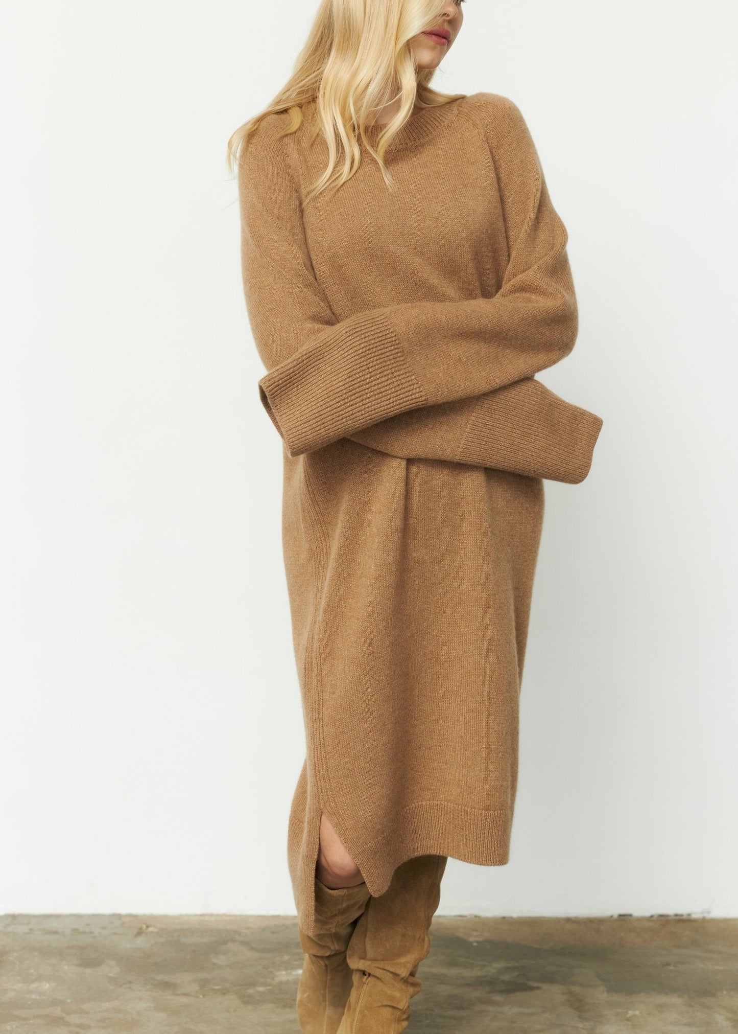 Pure Cashmere Dress in Camel - NiSO