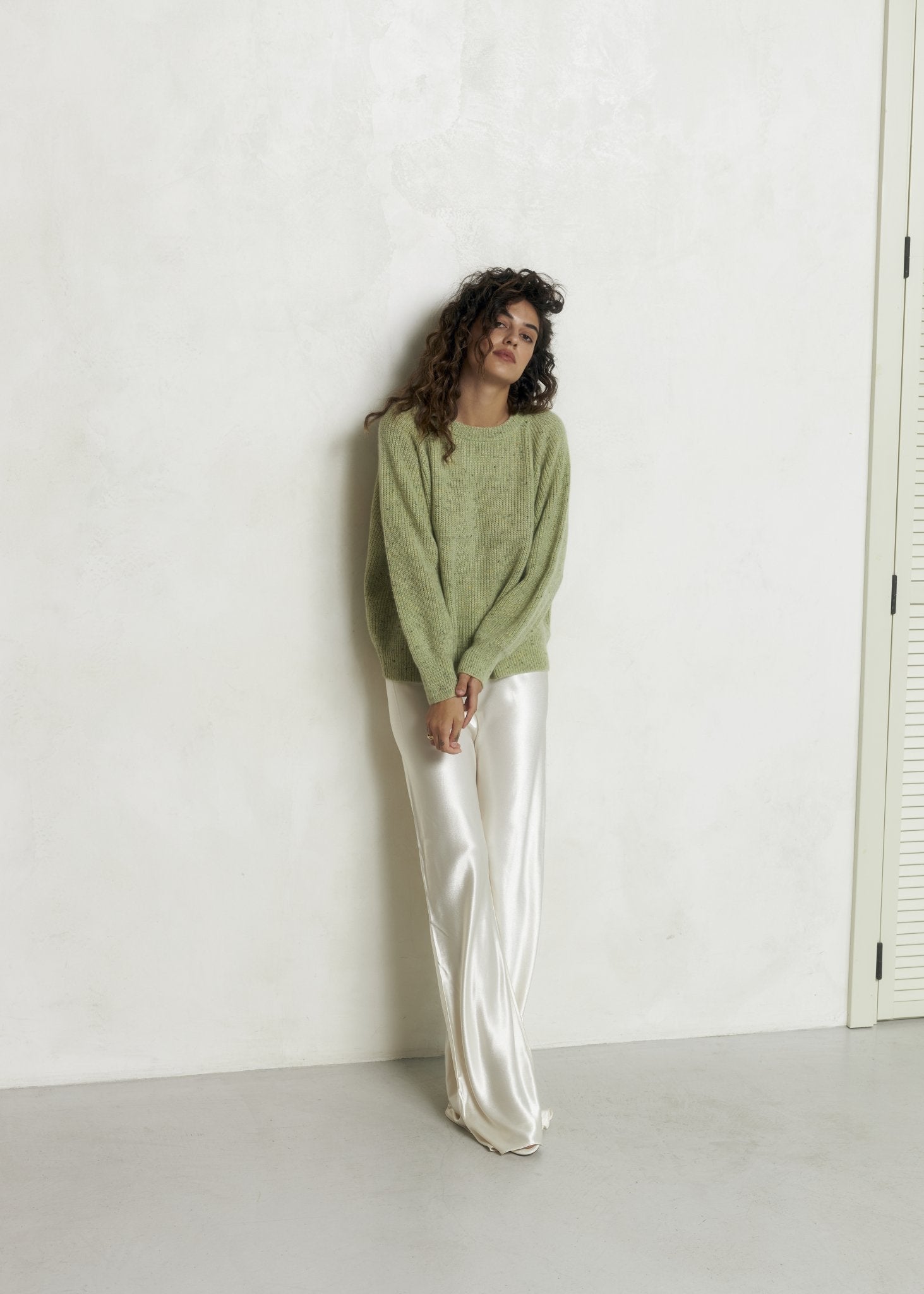 RUTA Ribbed - knit Cashmere Sweater in Melange Green - NiSO
