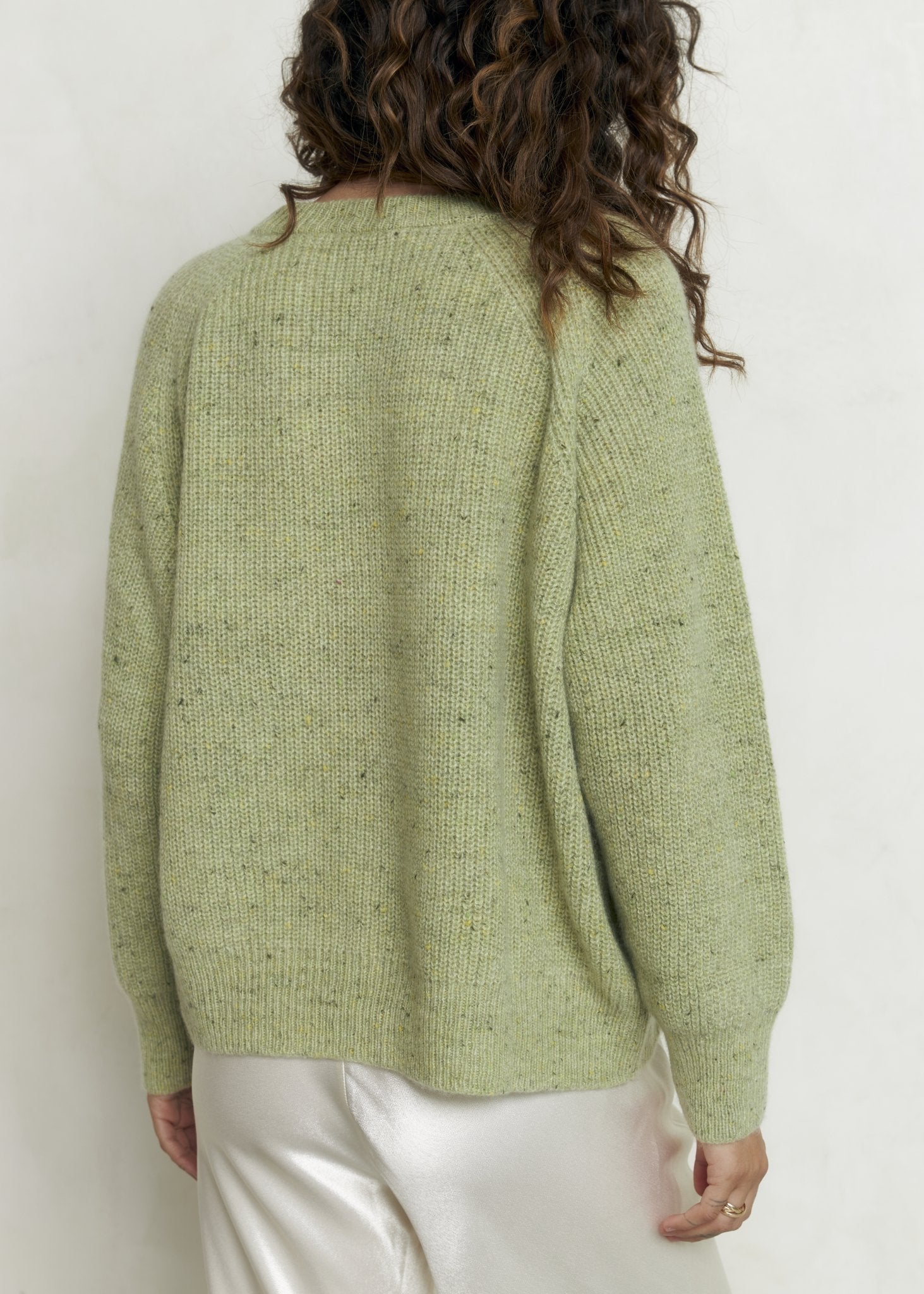 RUTA Ribbed - knit Cashmere Sweater in Melange Green - NiSO