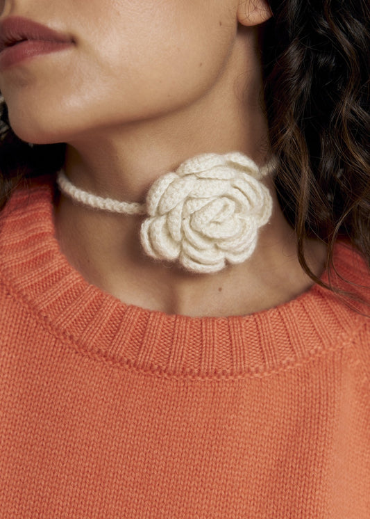 TROYANDA Cashmere Choker in Ivory - NiSO