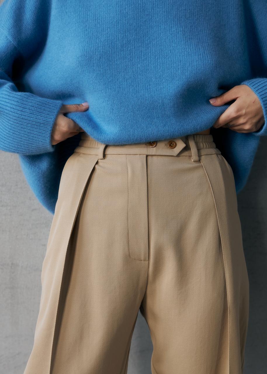 ZORIANA Crew-Neck Cashmere Sweater in Bright Blue - NiSO