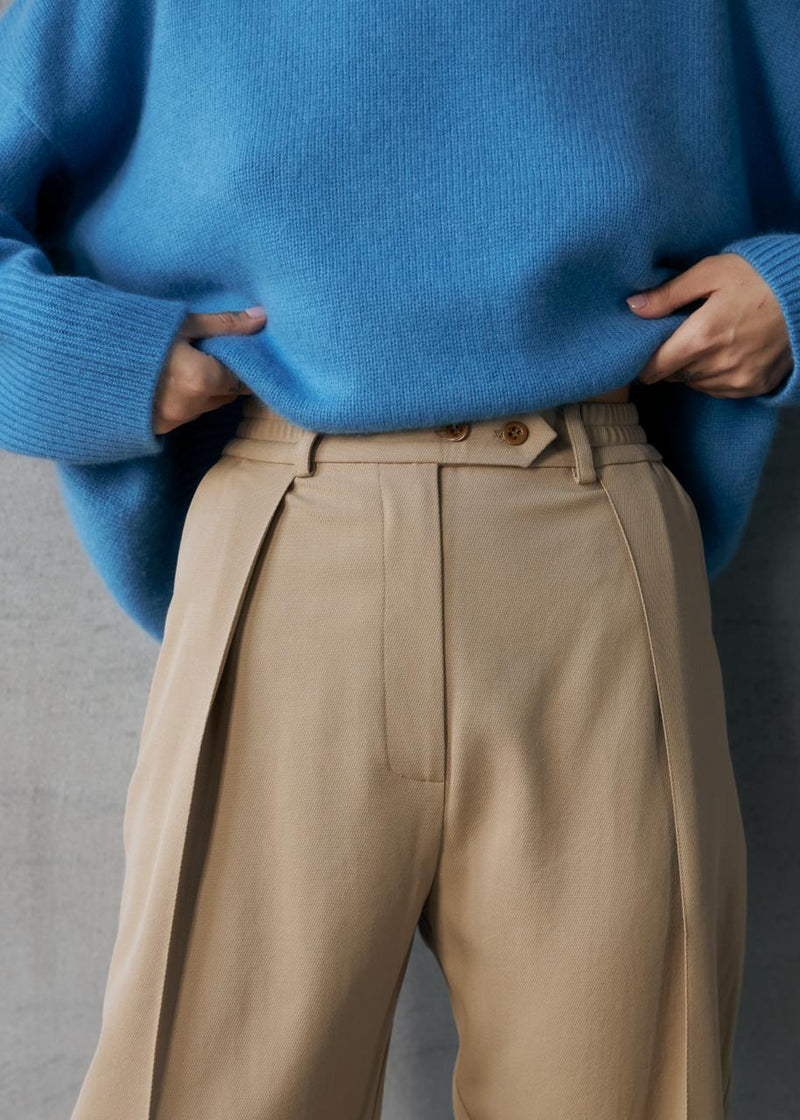 ZORIANA Crew-Neck Cashmere Sweater in Bright Blue - NiSO