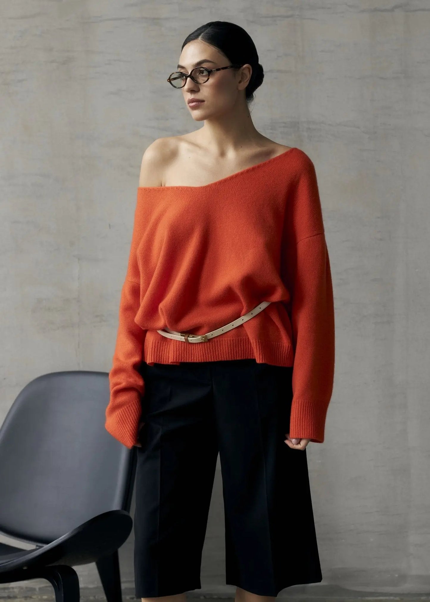 ZHADANA V-Neck Cashmere Sweater in Orange NiSO