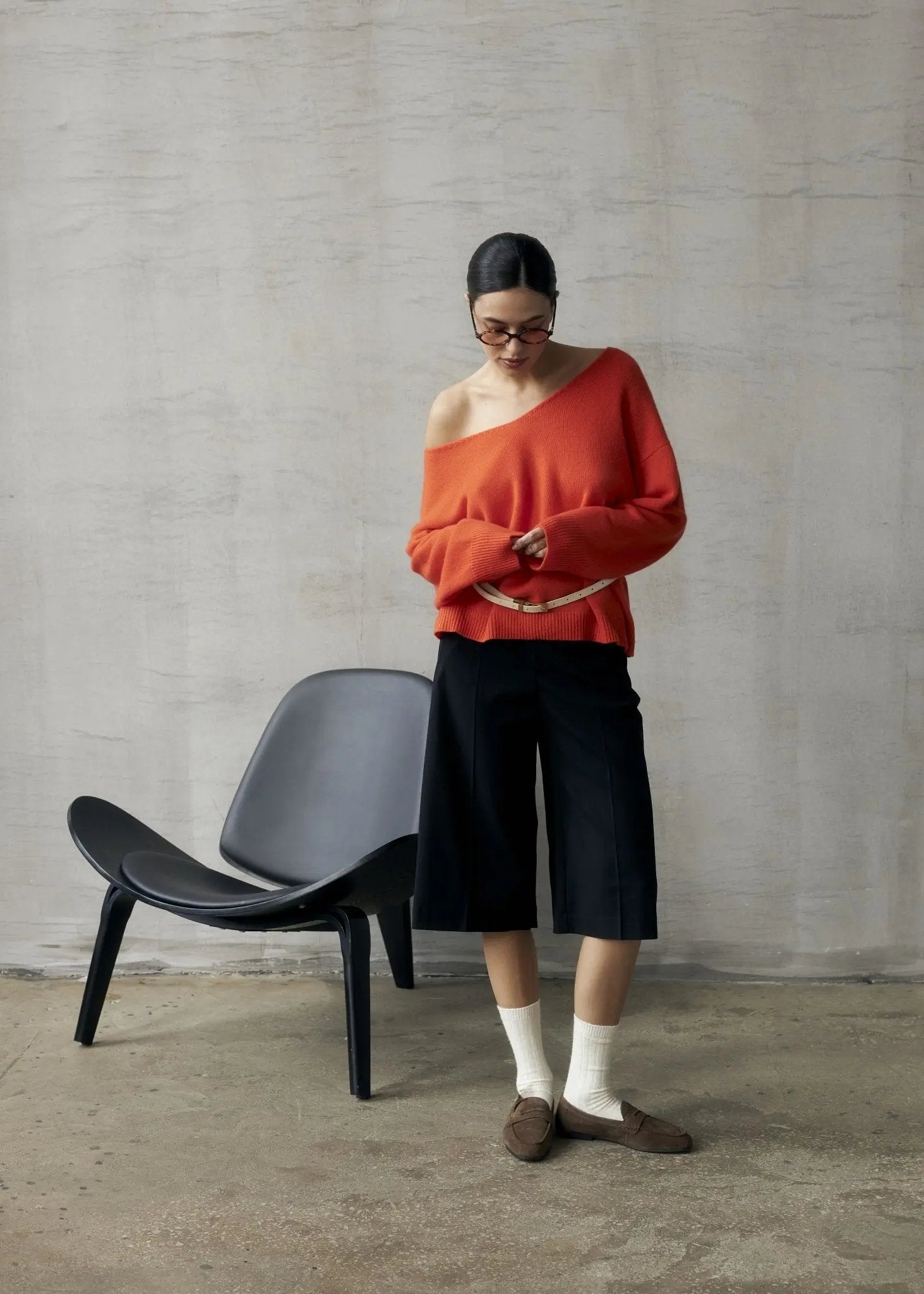 ZHADANA V-Neck Cashmere Sweater in Orange NiSO