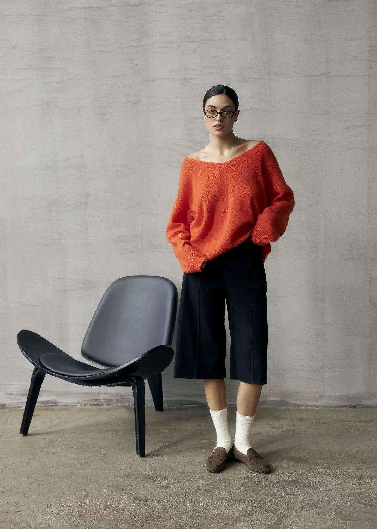 ZHADANA V-Neck Cashmere Sweater in Orange NiSO