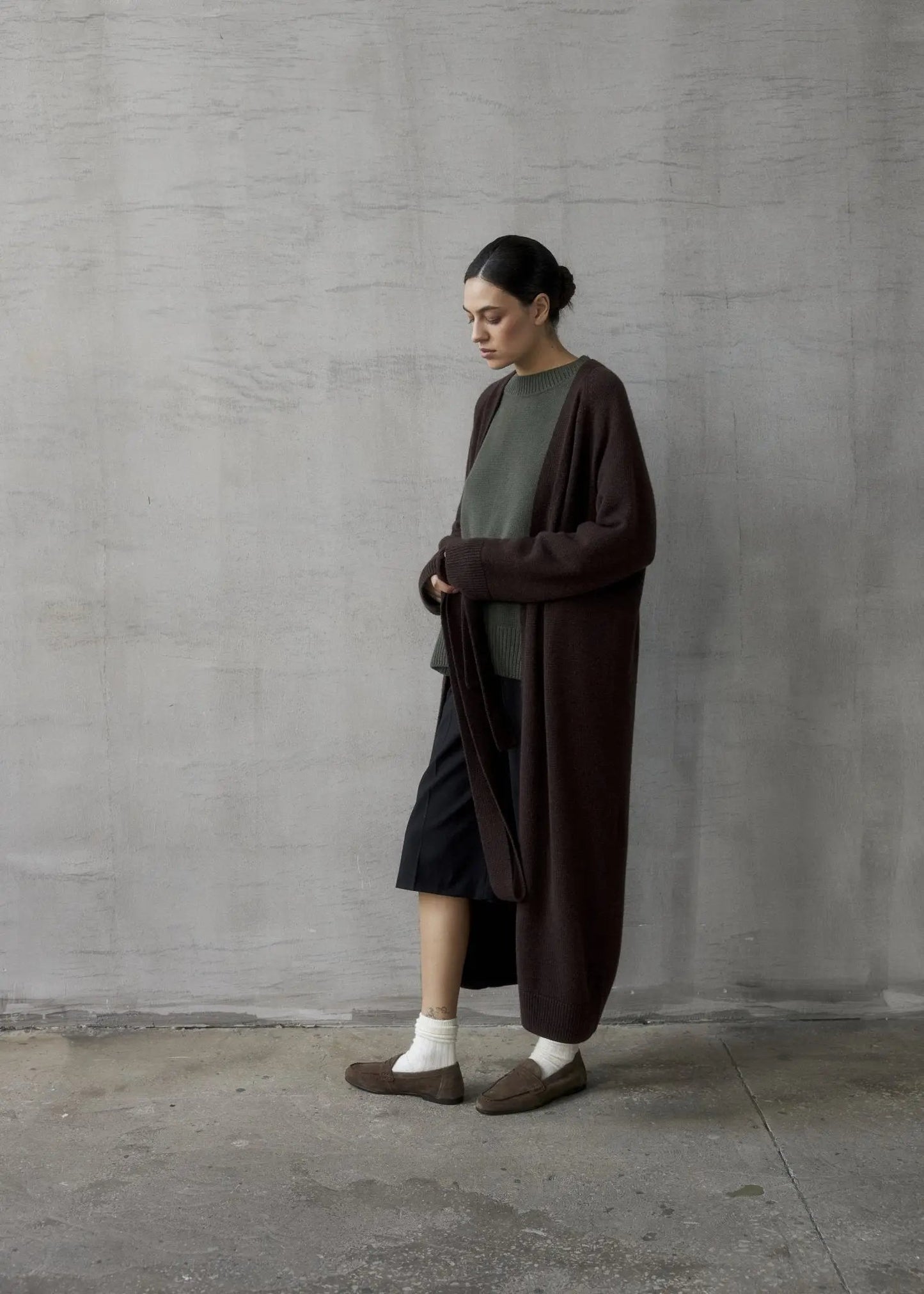 Long Cashmere Cardigan with Belt in Brown - NiSO