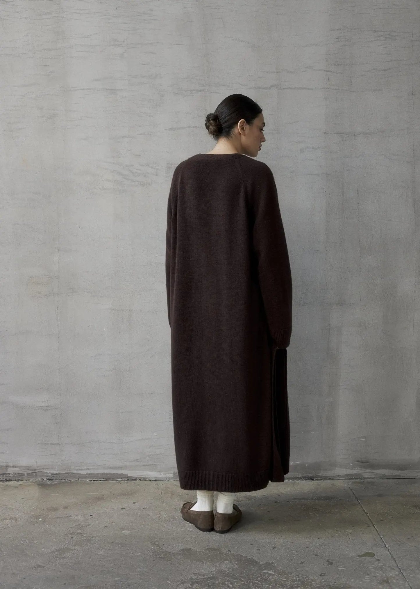Long Cashmere Cardigan with Belt in Brown - NiSO
