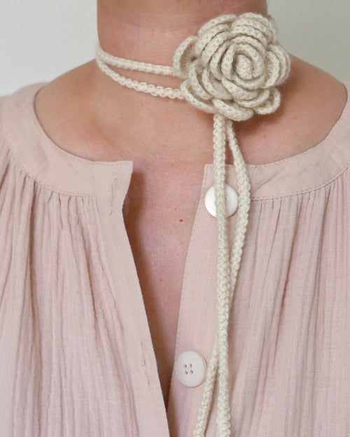 Cashmere Choker "Rose" in Ivory - NiSO